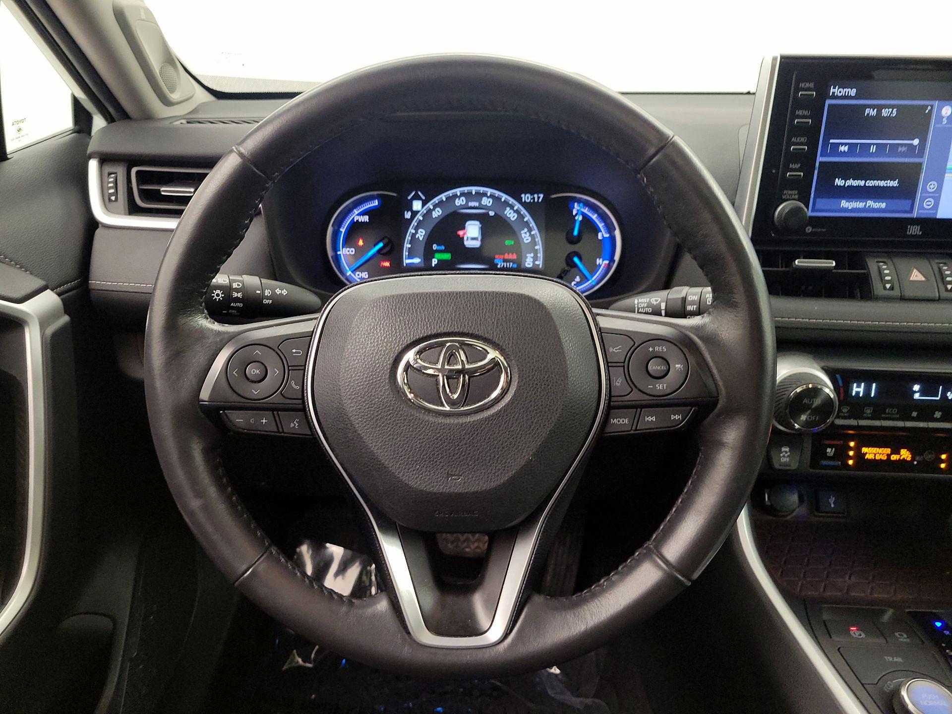 Thumbnail: 2020 Toyota RAV4 - 10