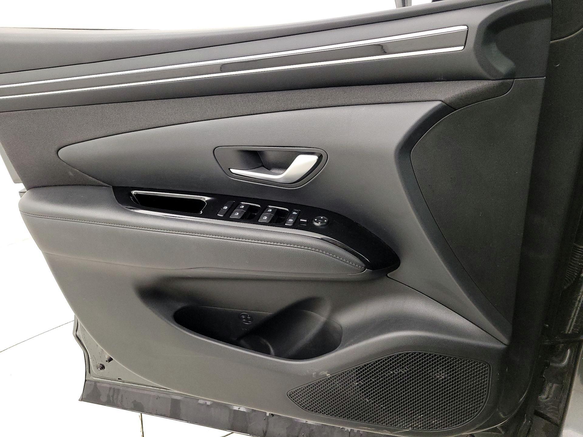 Thumbnail: 2023 Hyundai Tucson - 12