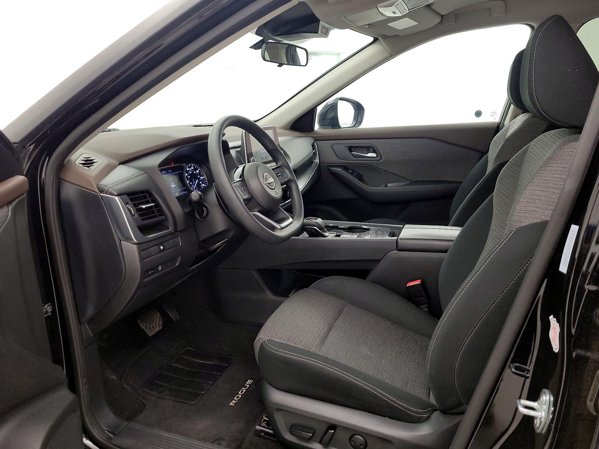 Thumbnail: 2023 Nissan Rogue - 11