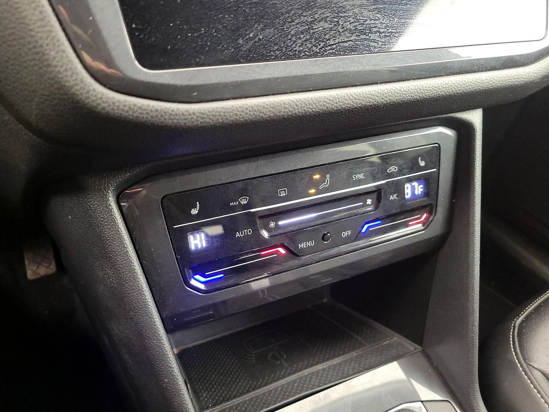 Thumbnail: 2024 Volkswagen Tiguan - 16