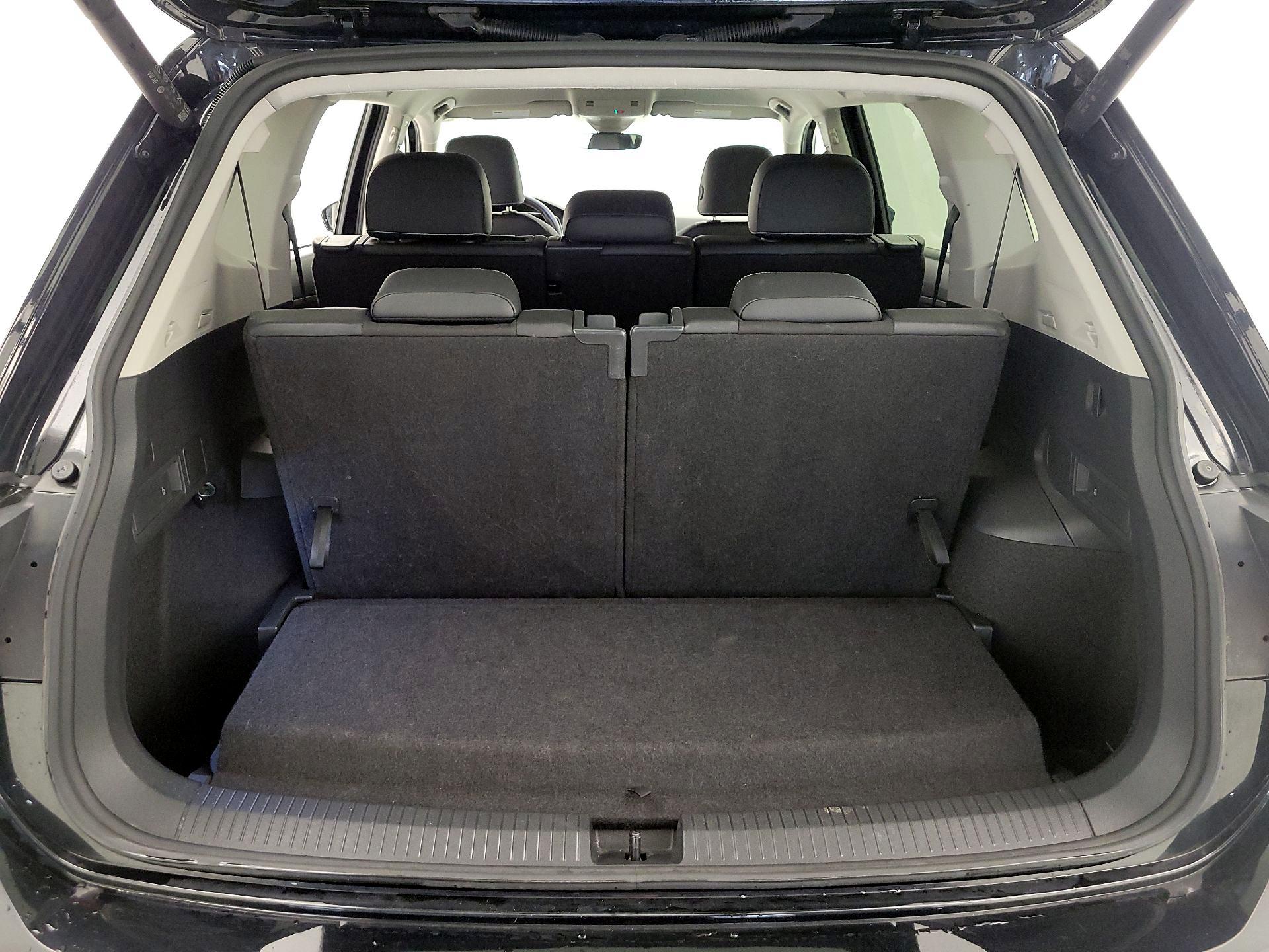 Thumbnail: 2024 Volkswagen Tiguan - 20