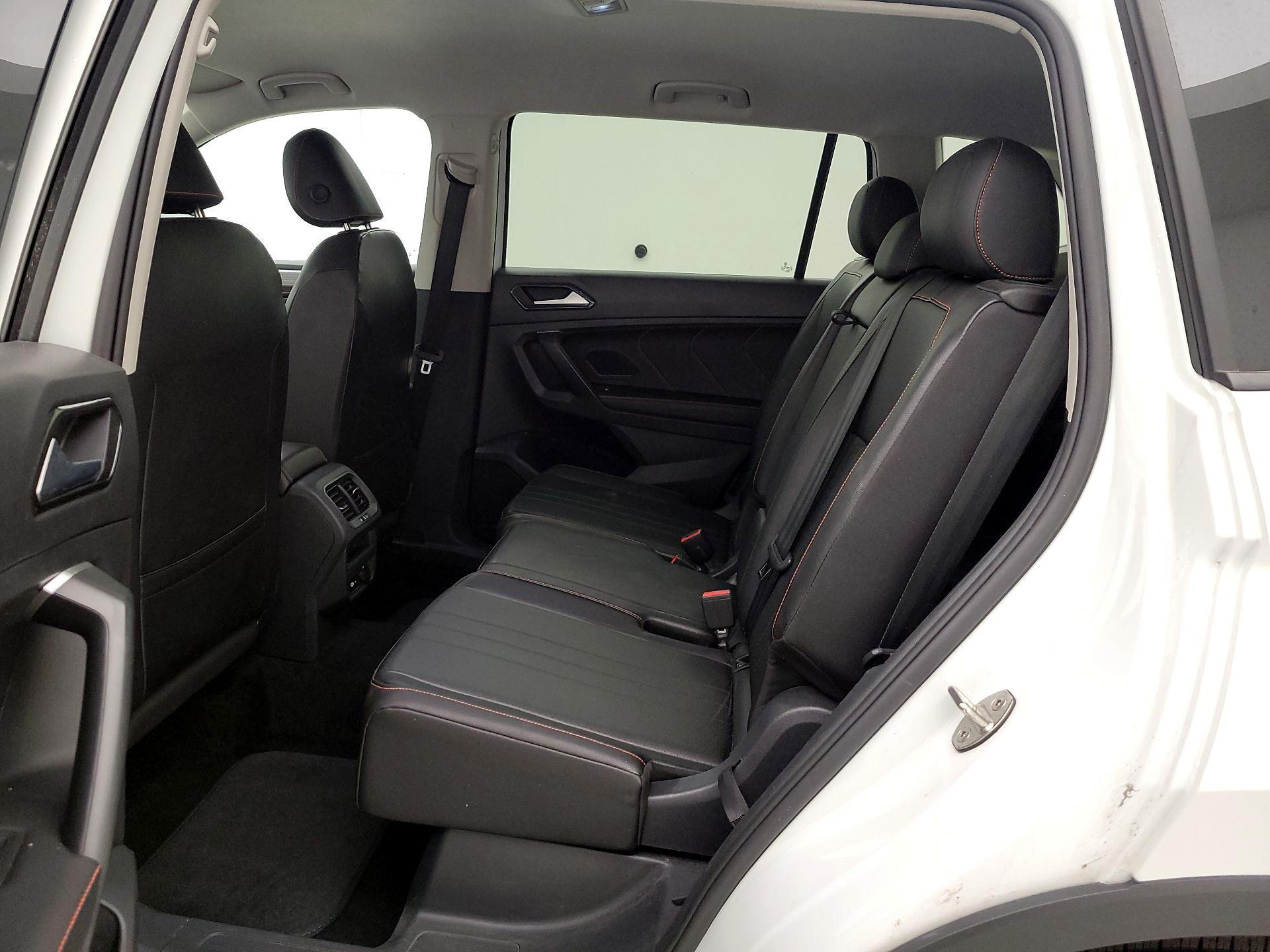 Thumbnail: 2024 Volkswagen Tiguan - 20