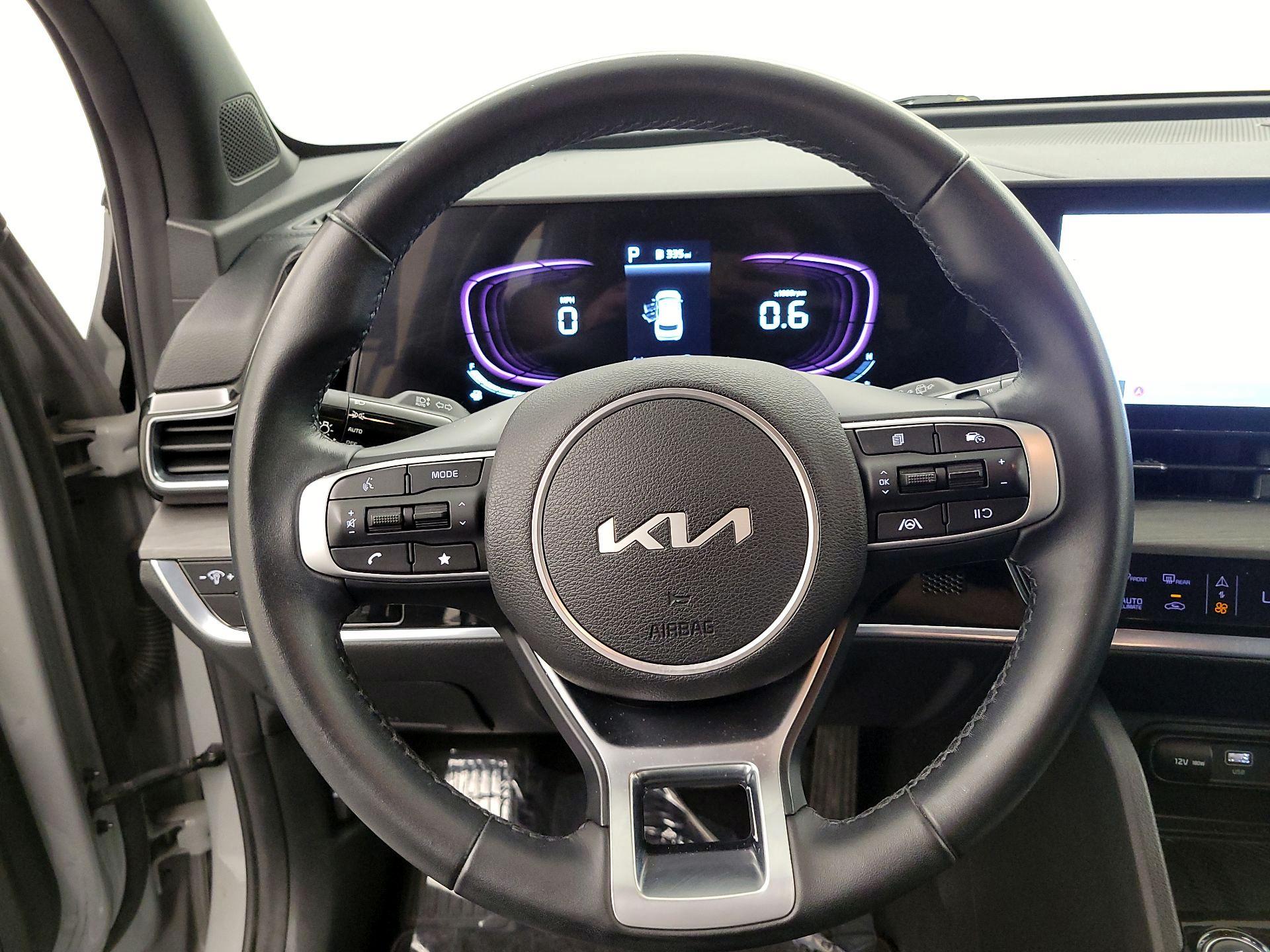 Thumbnail: 2023 Kia Sportage - 10