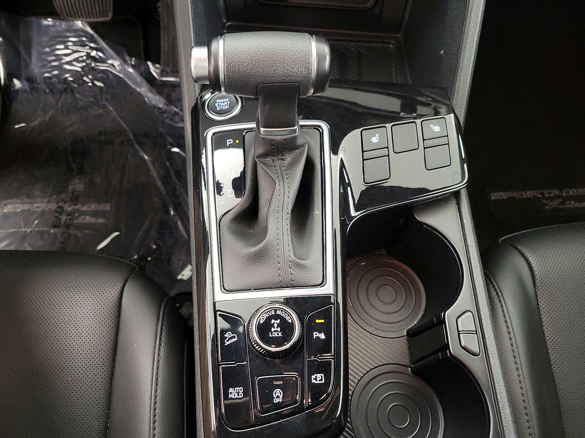 Thumbnail: 2023 Kia Sportage - 18