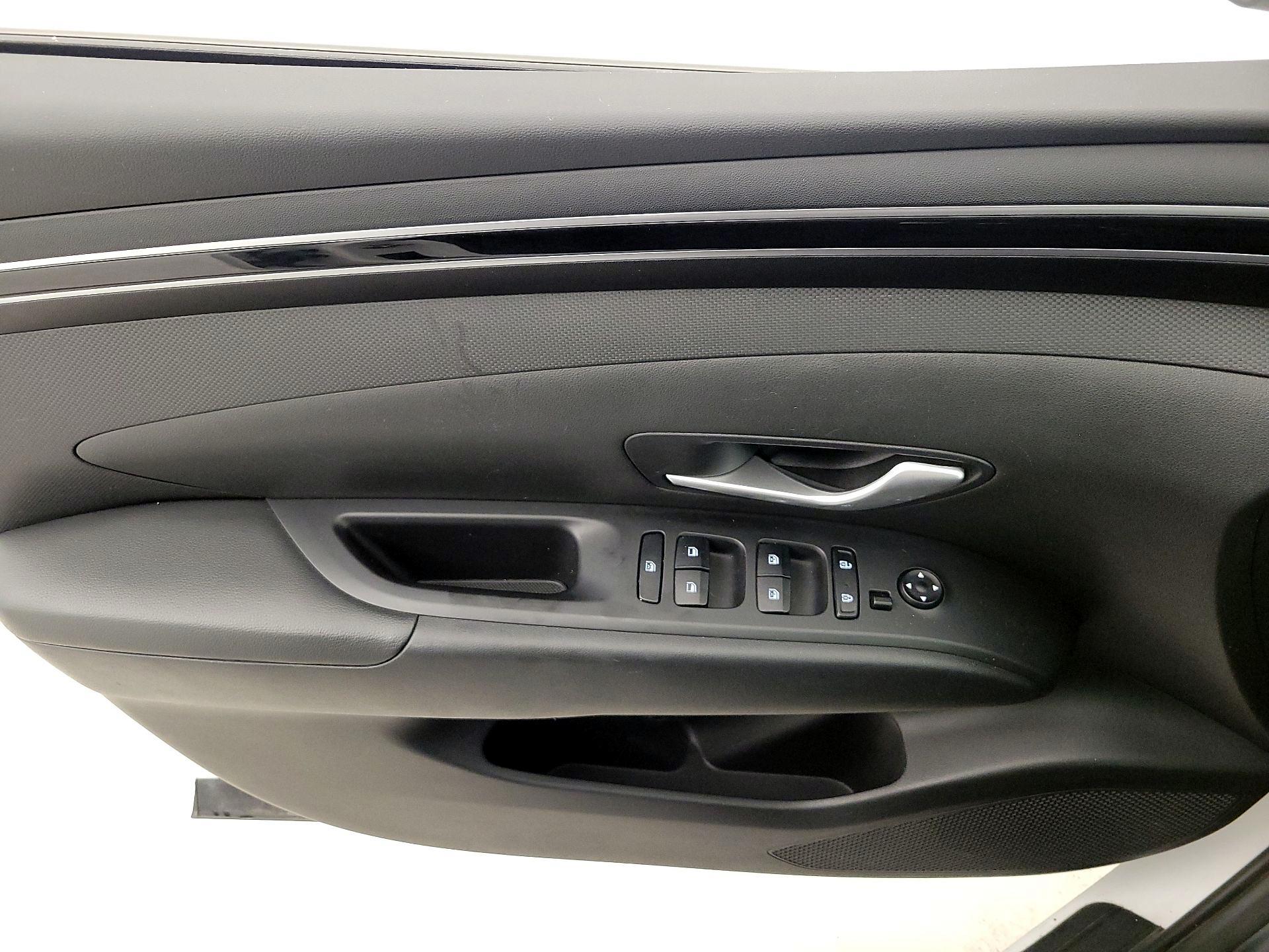 Thumbnail: 2024 Hyundai Tucson - 12