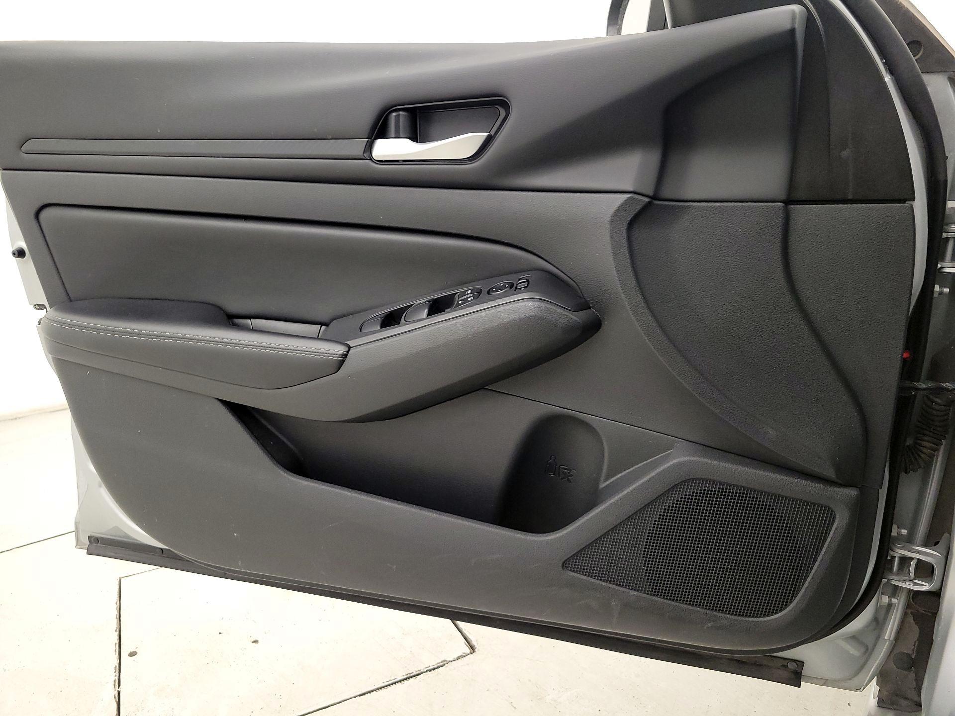 Thumbnail: 2024 Nissan Altima - 12