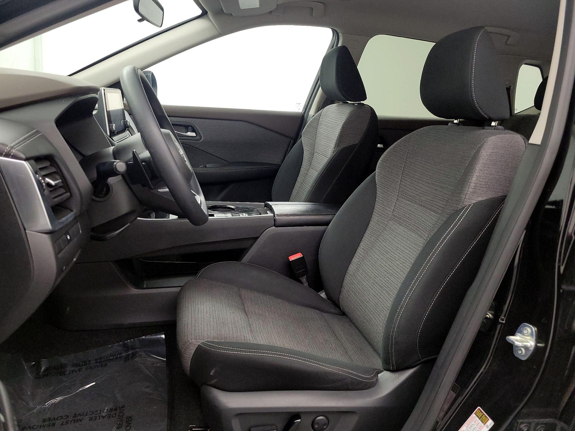 Thumbnail: 2023 Nissan Rogue - 11