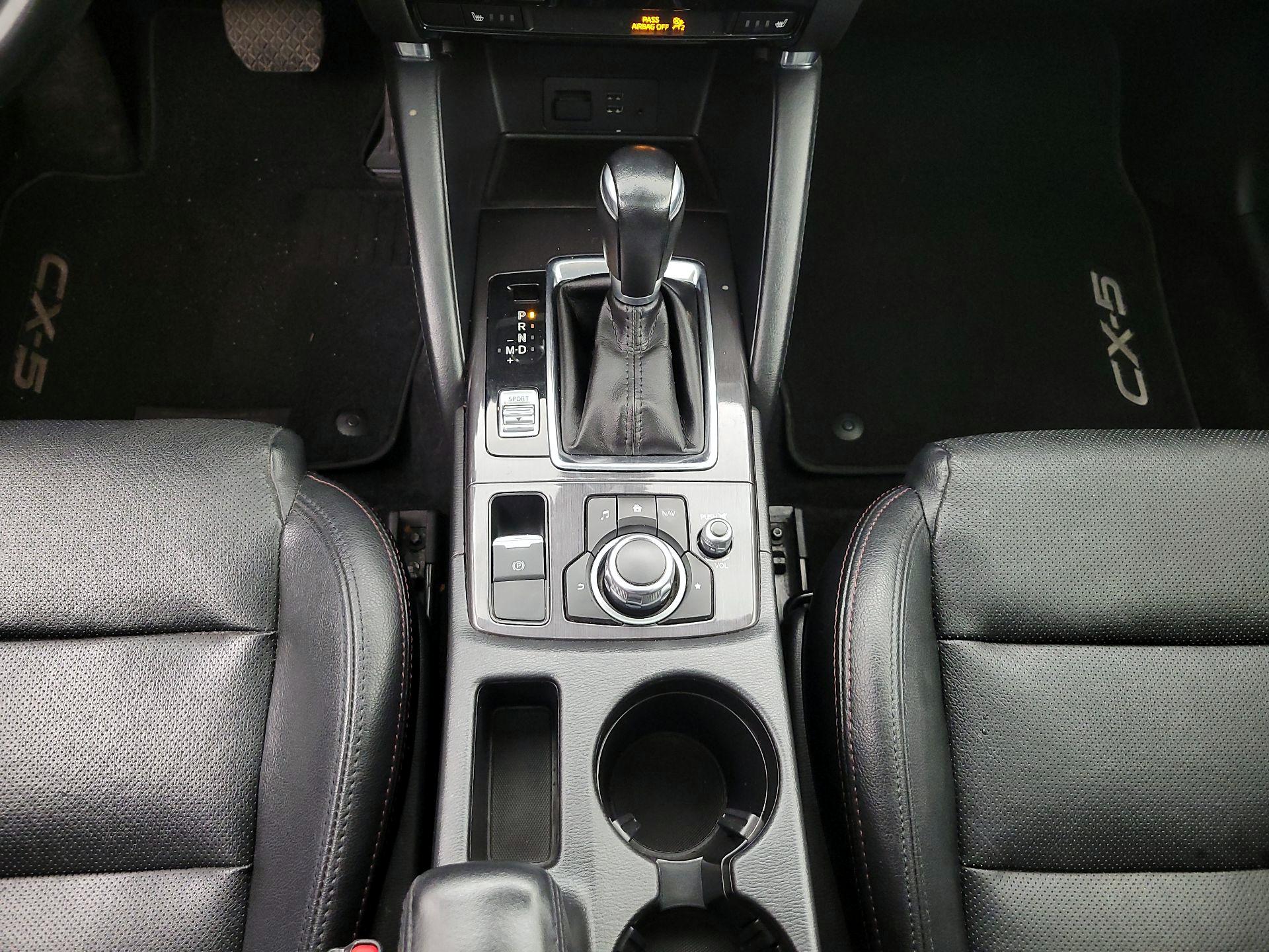 Thumbnail: 2016 Mazda CX-5 - 18