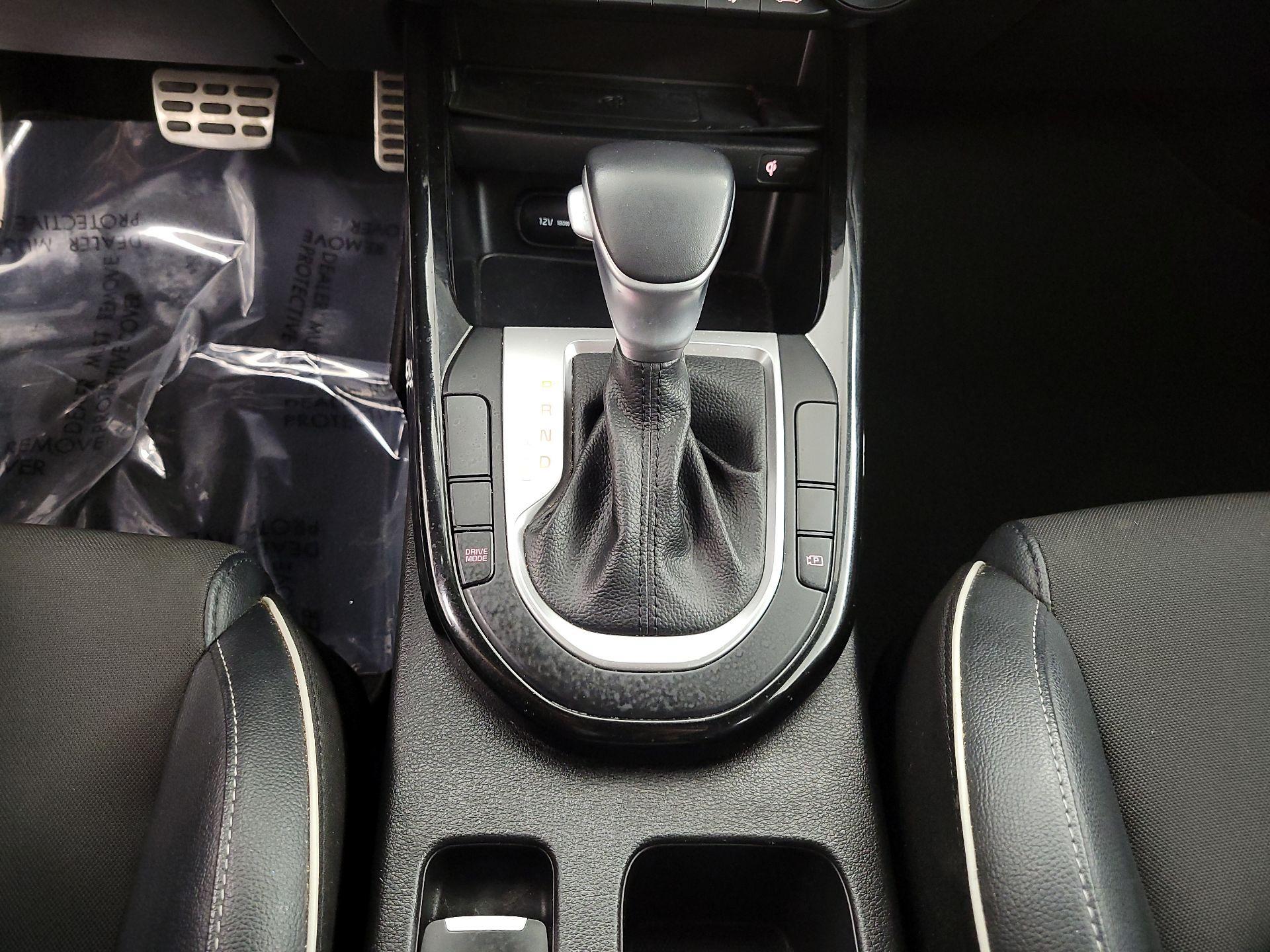 Thumbnail: 2023 Kia Forte - 18