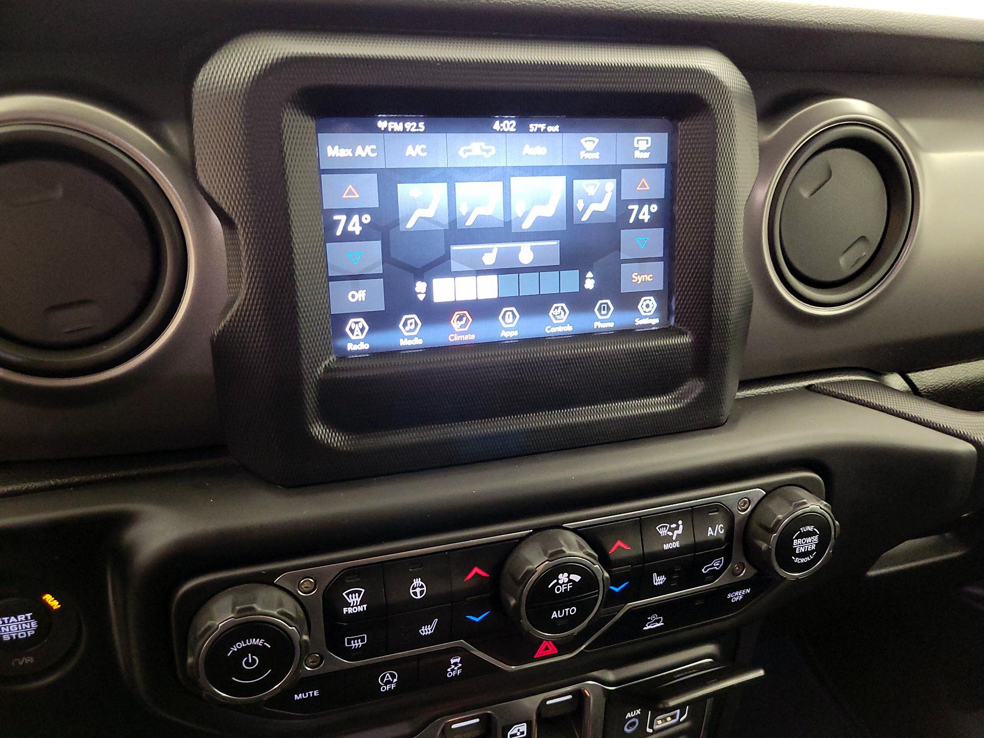 Thumbnail: 2021 Jeep Gladiator - 14