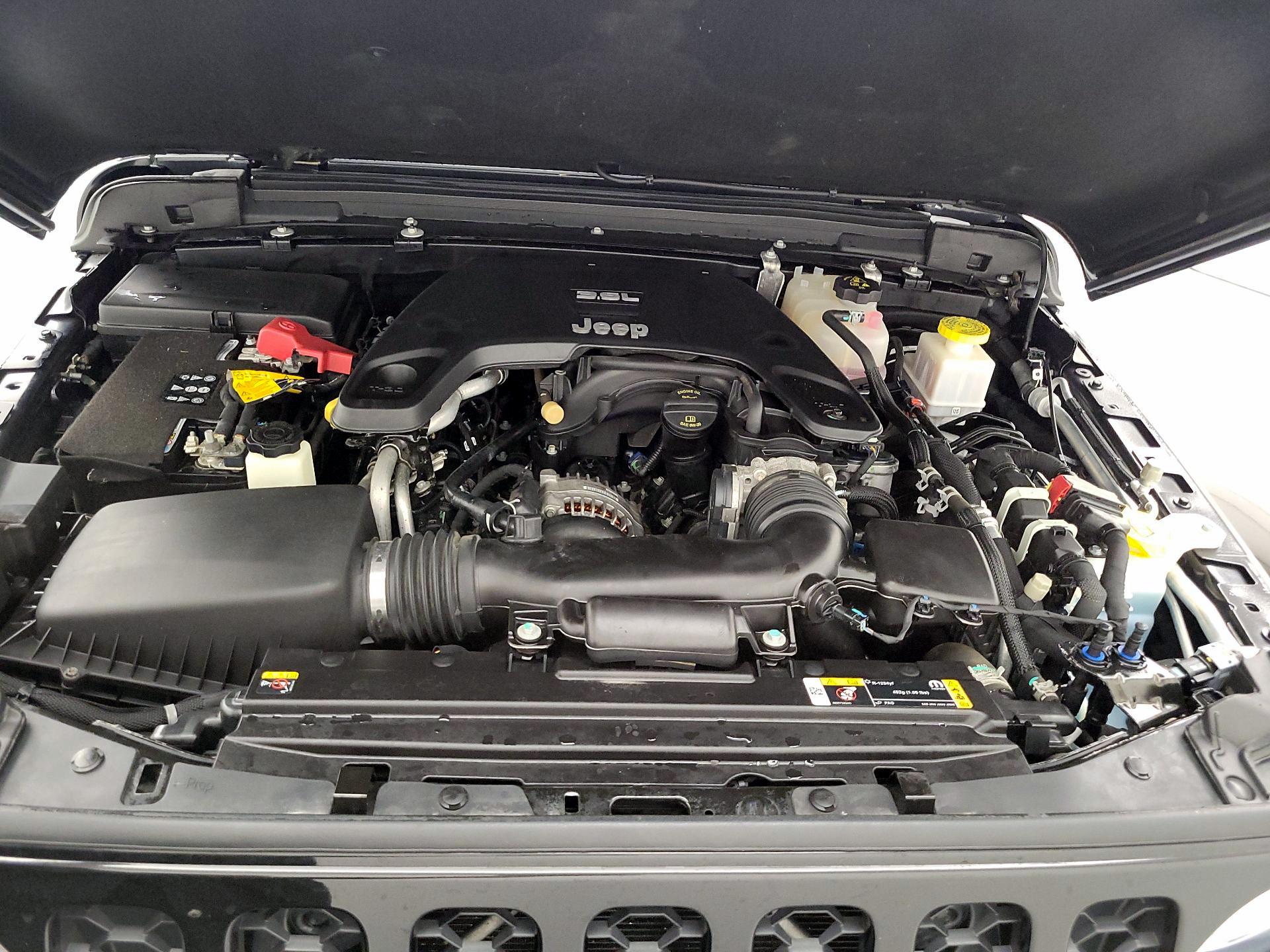 Thumbnail: 2021 Jeep Gladiator - 19