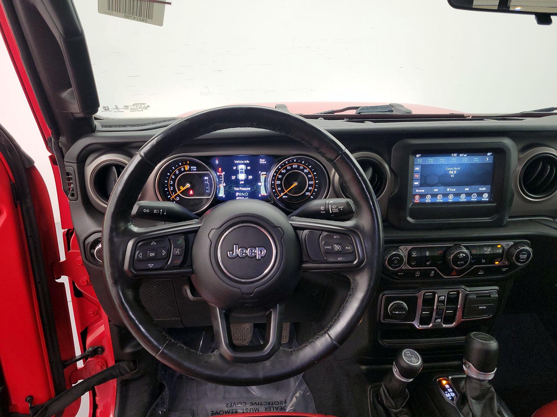 Thumbnail: 2021 Jeep Gladiator - 10