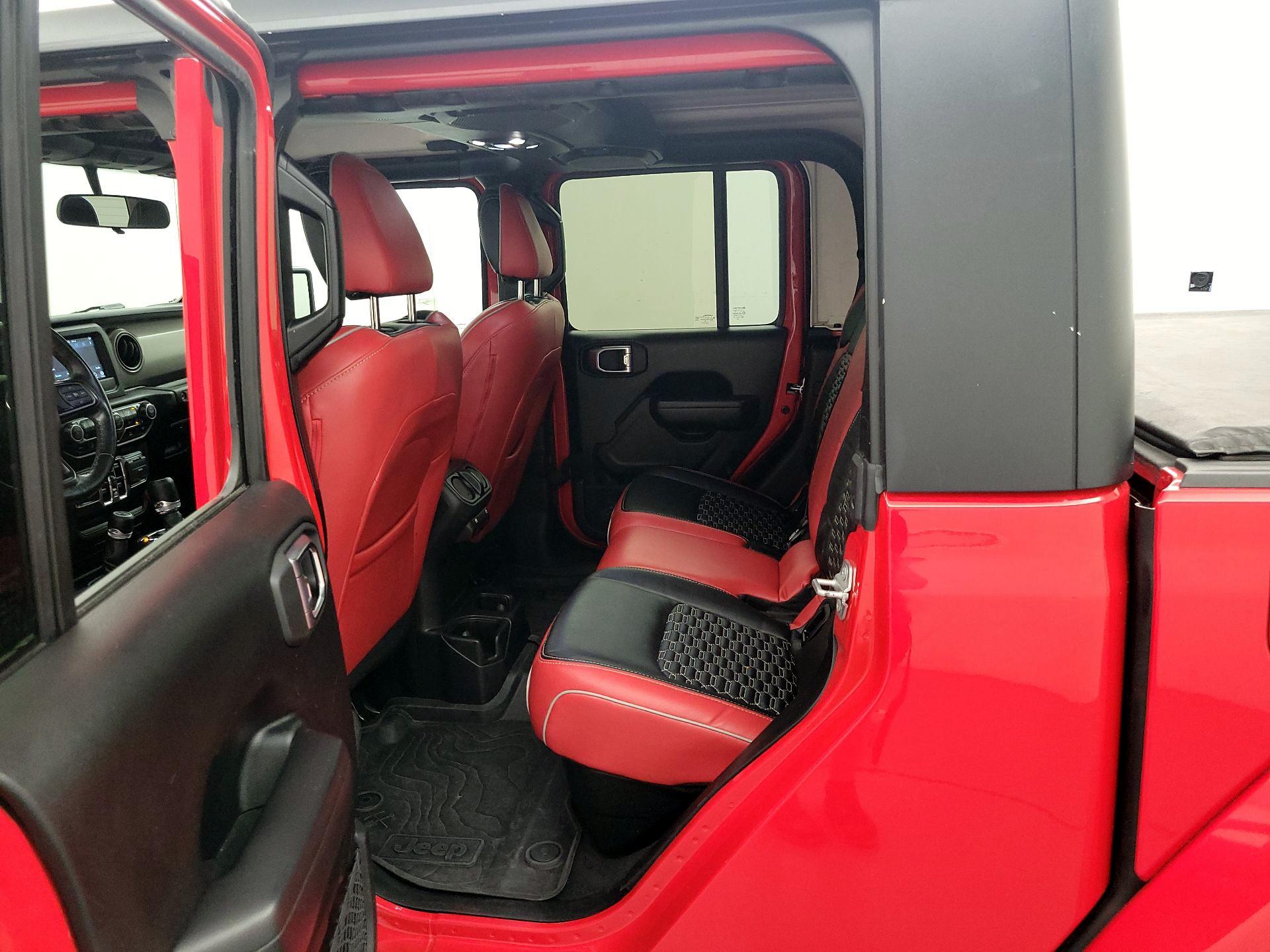 Thumbnail: 2021 Jeep Gladiator - 19