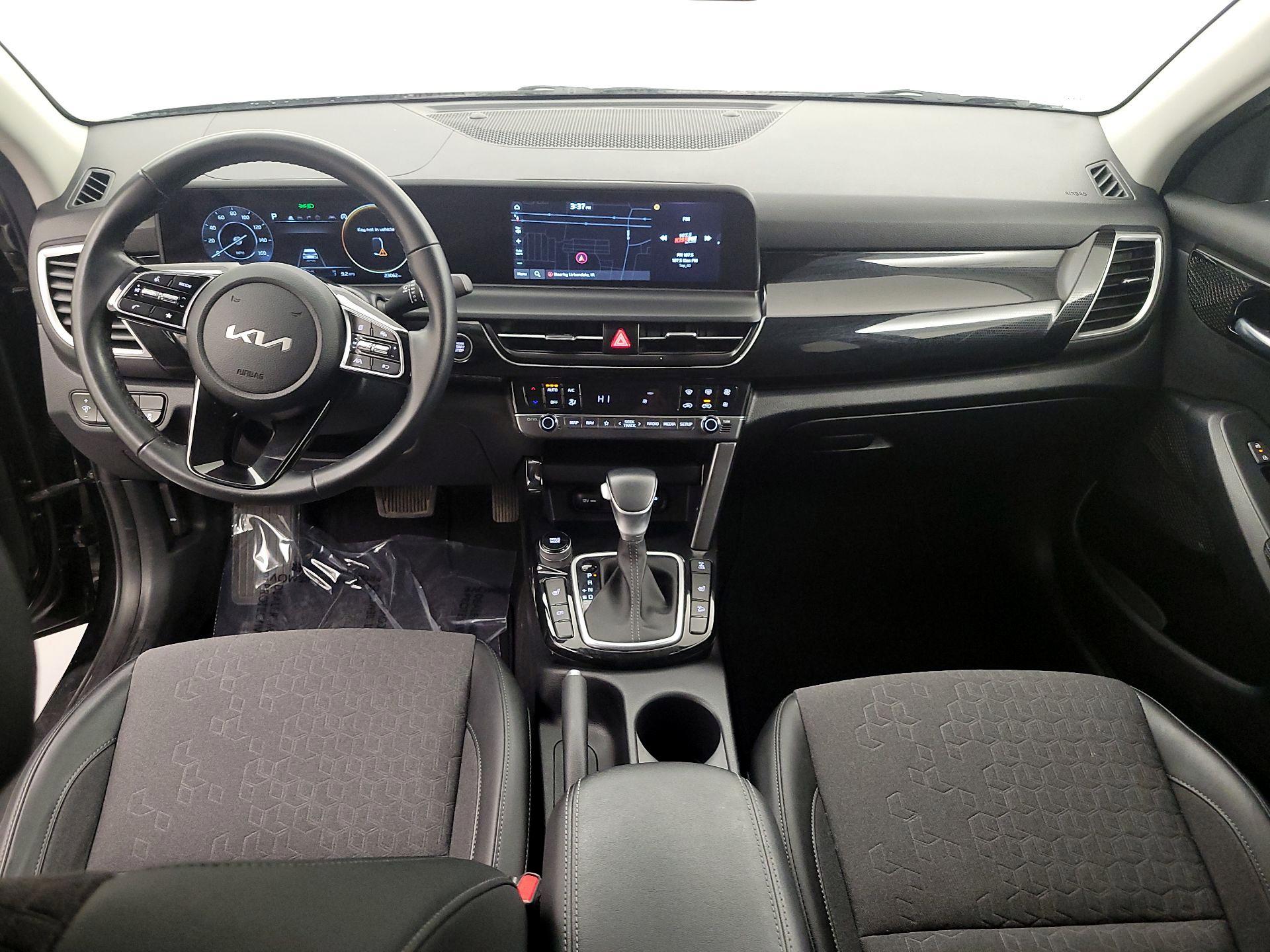 Thumbnail: 2024 Kia Seltos - 9