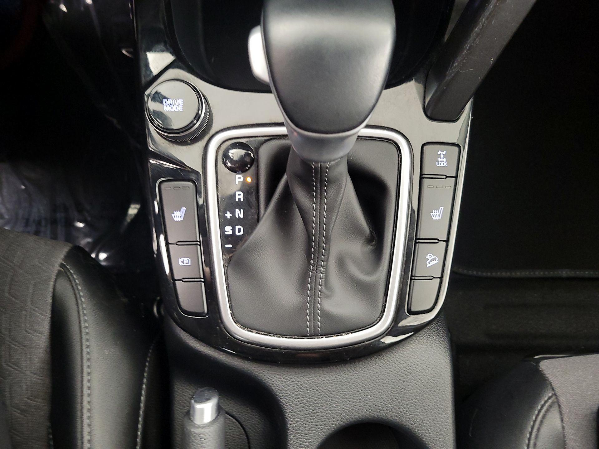 Thumbnail: 2024 Kia Seltos - 18