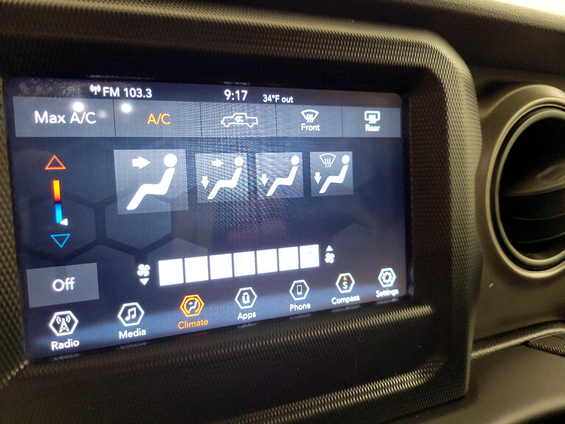 Thumbnail: 2022 Jeep Gladiator - 16