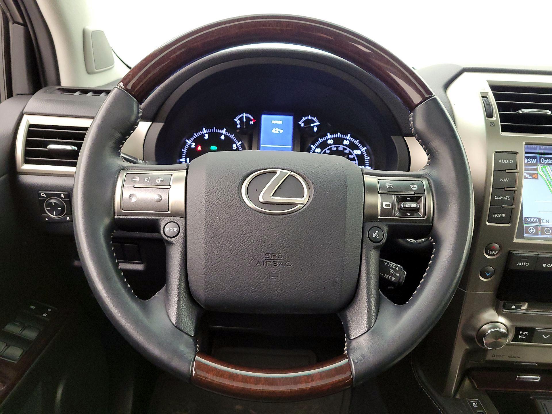 Thumbnail: 2014 Lexus GX - 10