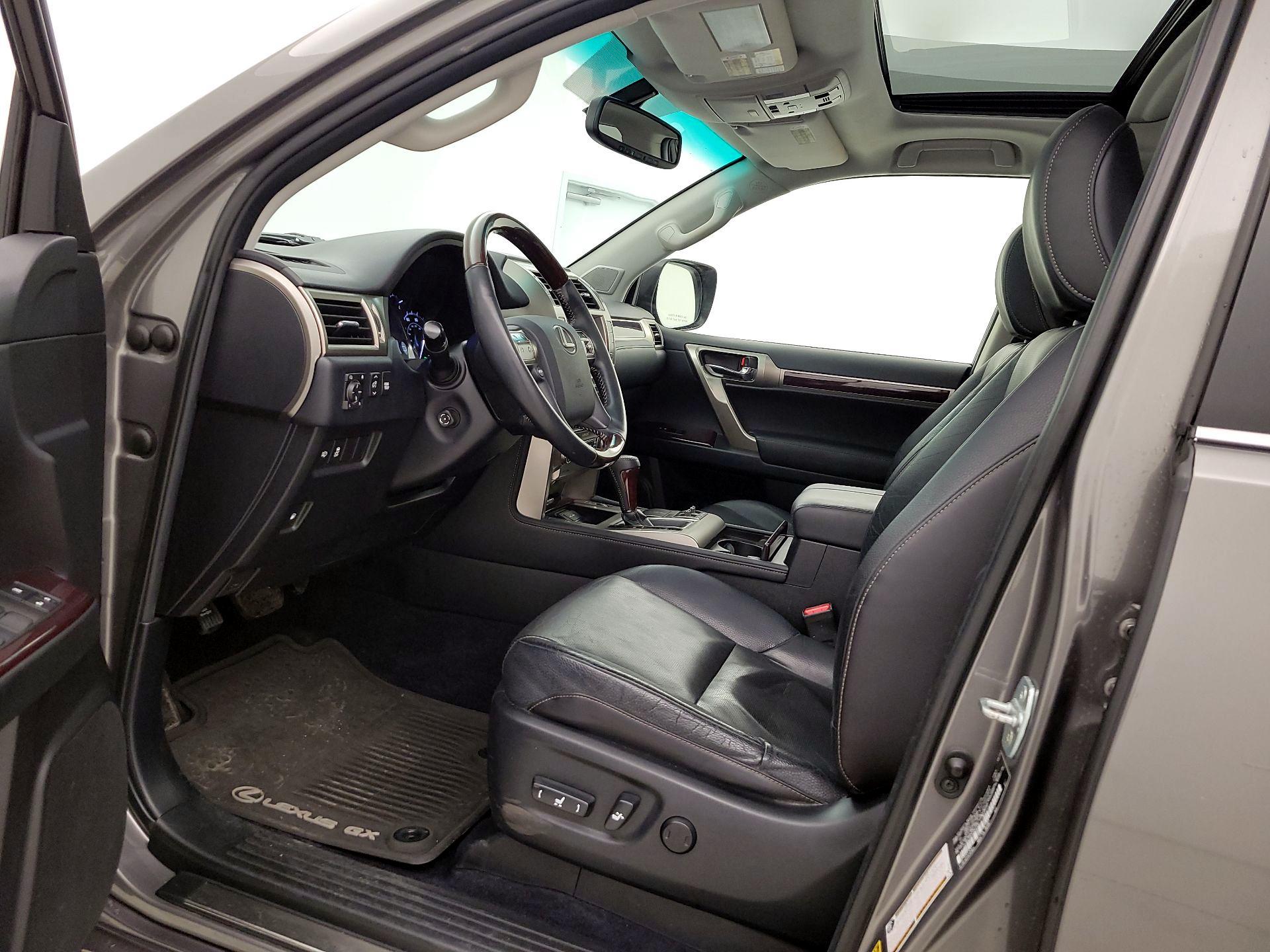 Thumbnail: 2014 Lexus GX - 11