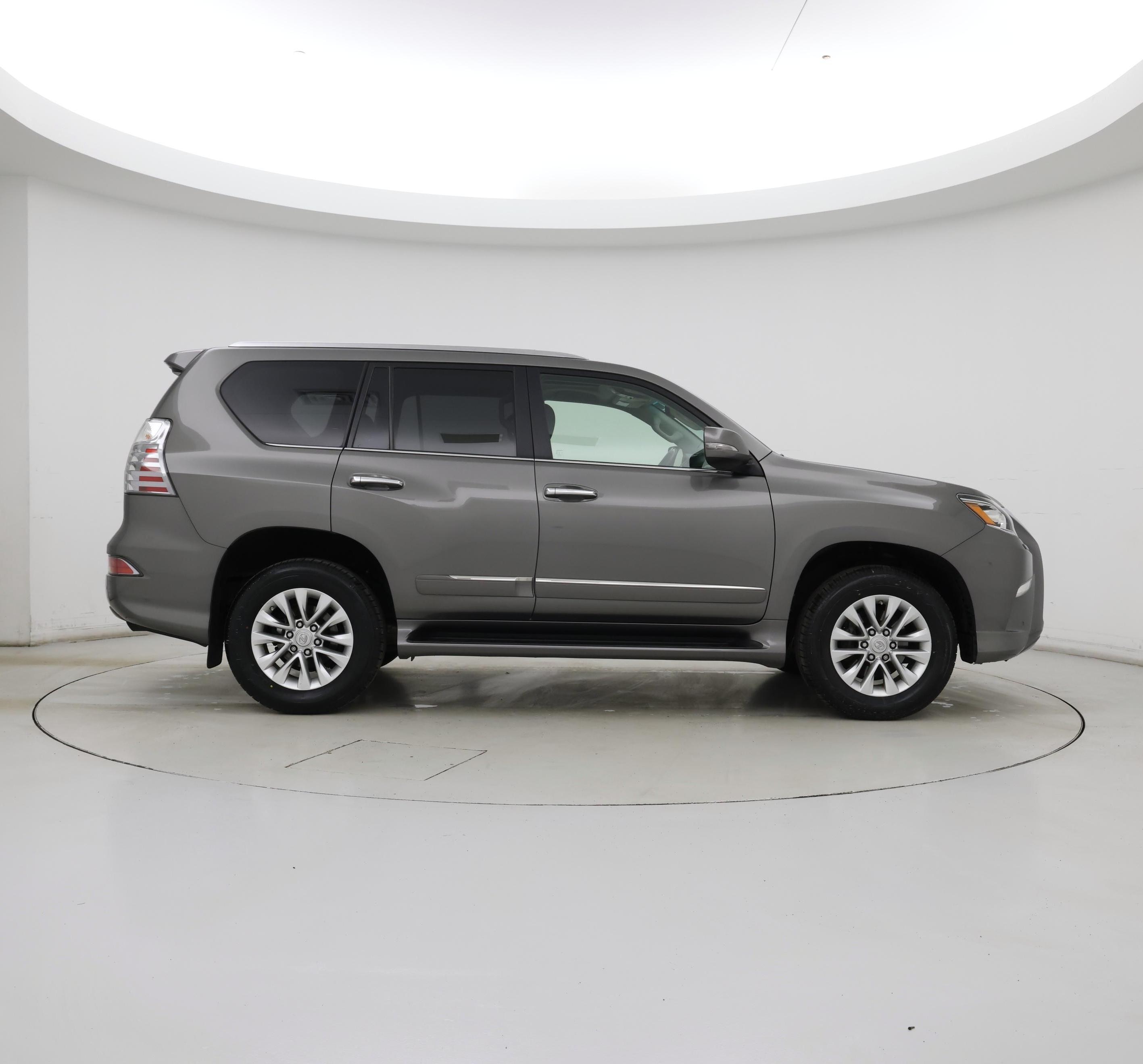Thumbnail: 2014 Lexus GX - 7
