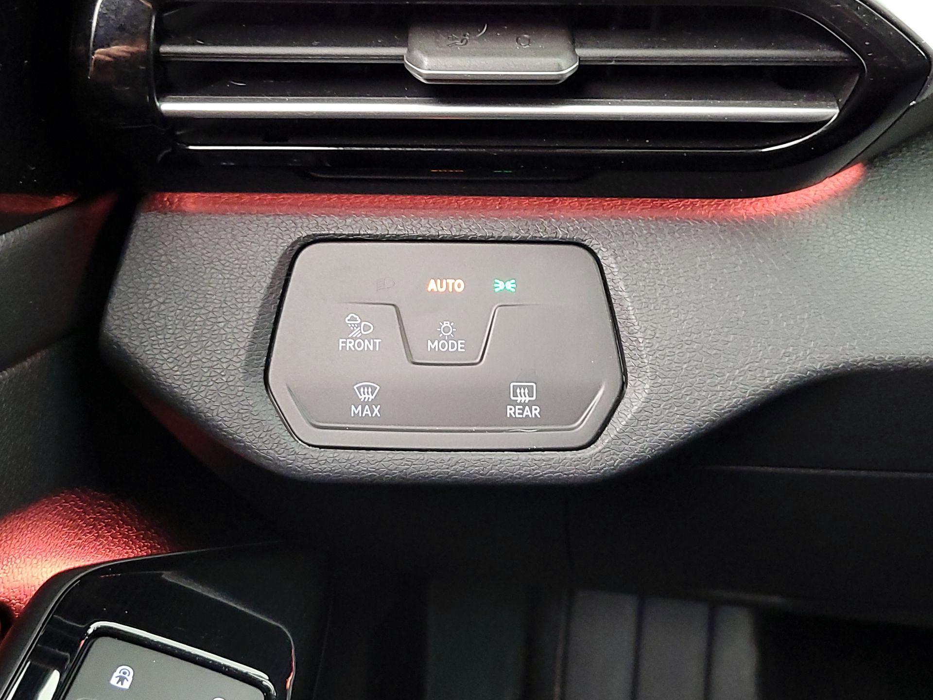 Thumbnail: 2021 Volkswagen ID.4 - 13