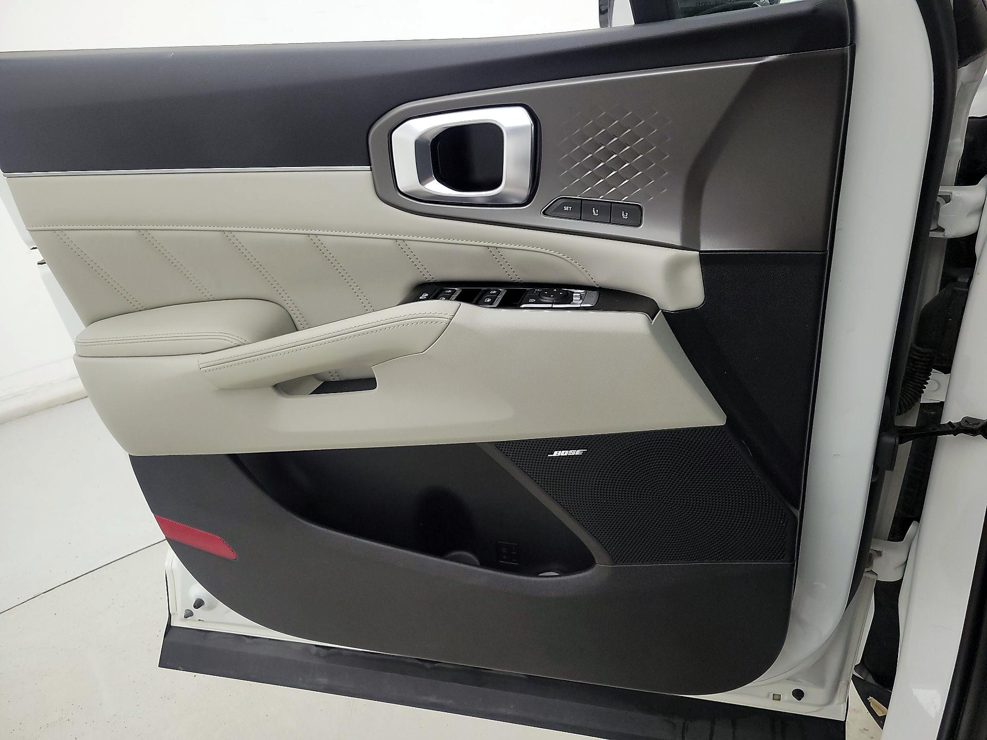 Thumbnail: 2025 Kia Sorento - 12