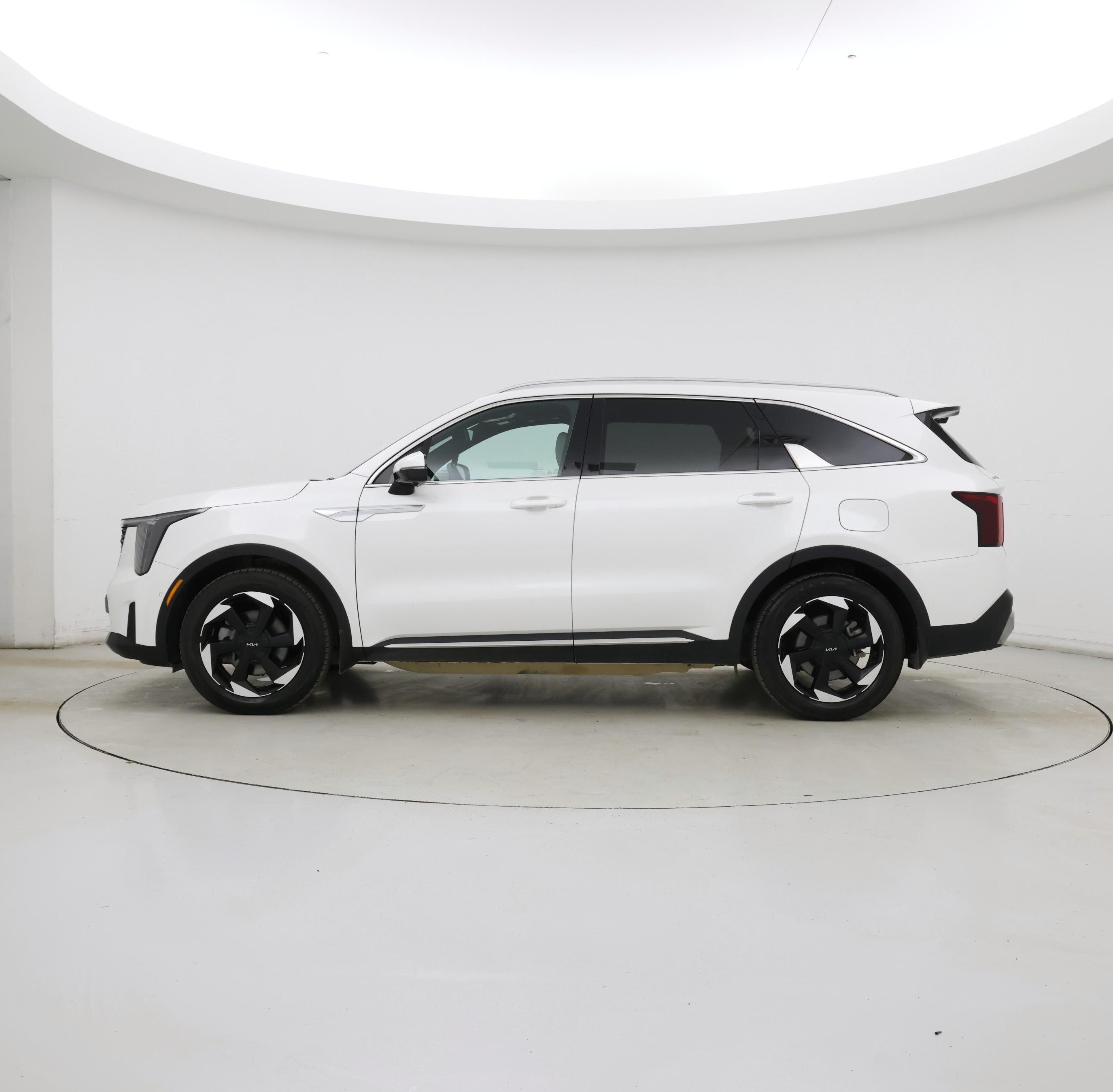 Thumbnail: 2025 Kia Sorento - 3