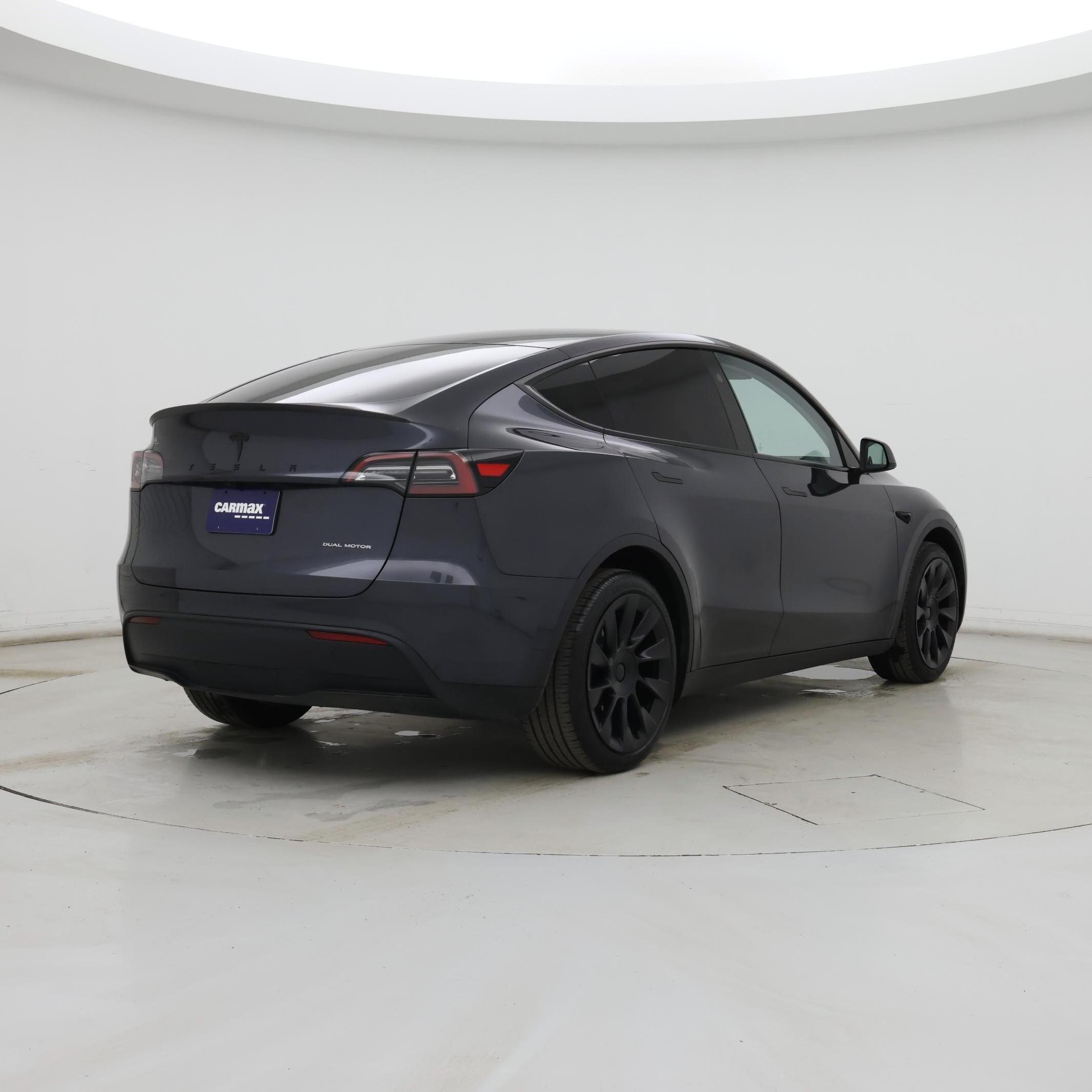 Thumbnail: 2024 Tesla Model Y - 8