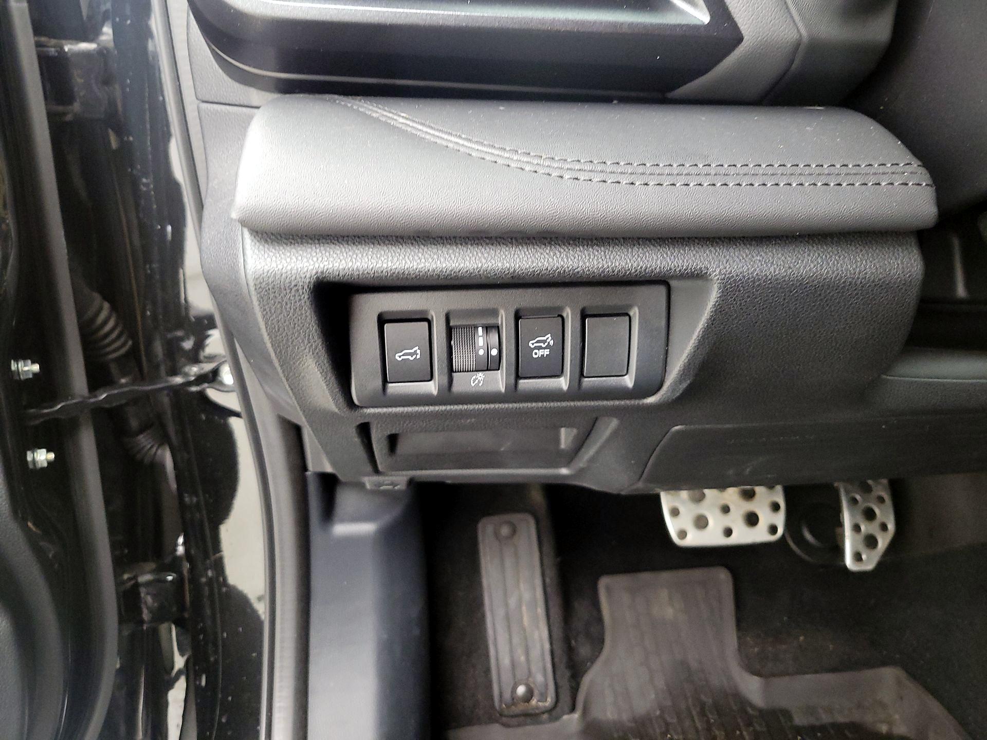 Thumbnail: 2022 Subaru Outback - 13