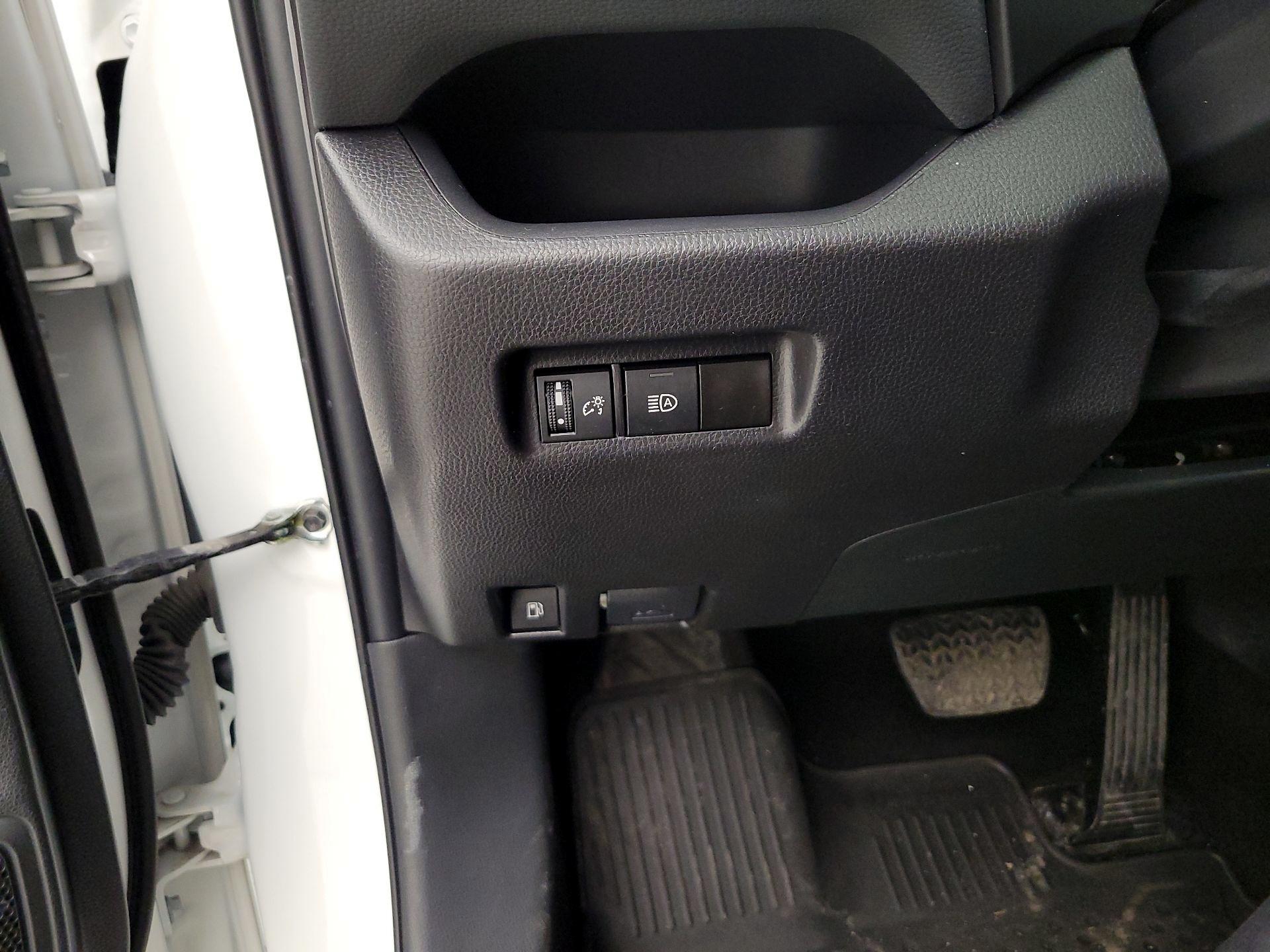 Thumbnail: 2024 Toyota RAV4 - 13