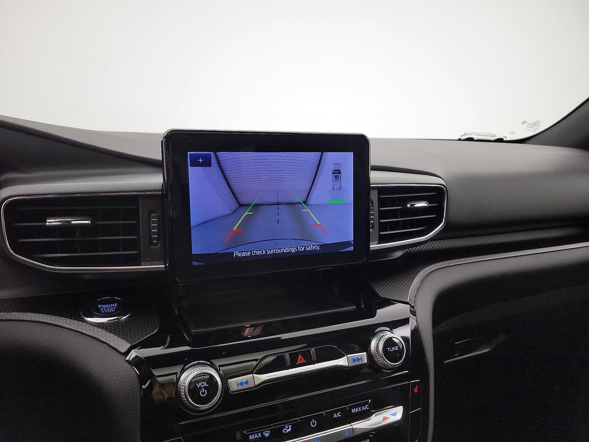 Thumbnail: 2024 Ford Explorer - 15