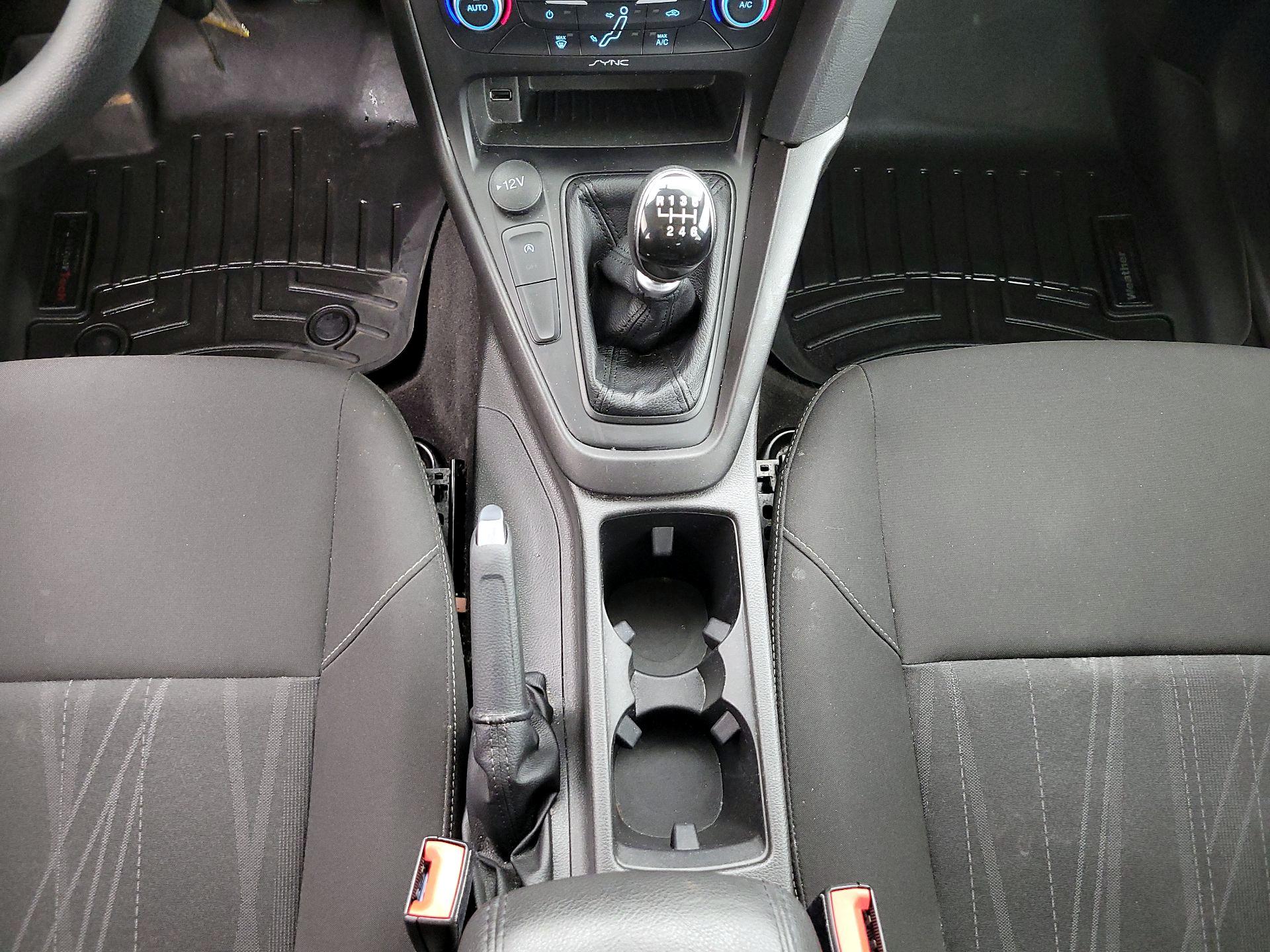 Thumbnail: 2018 Ford Focus - 17