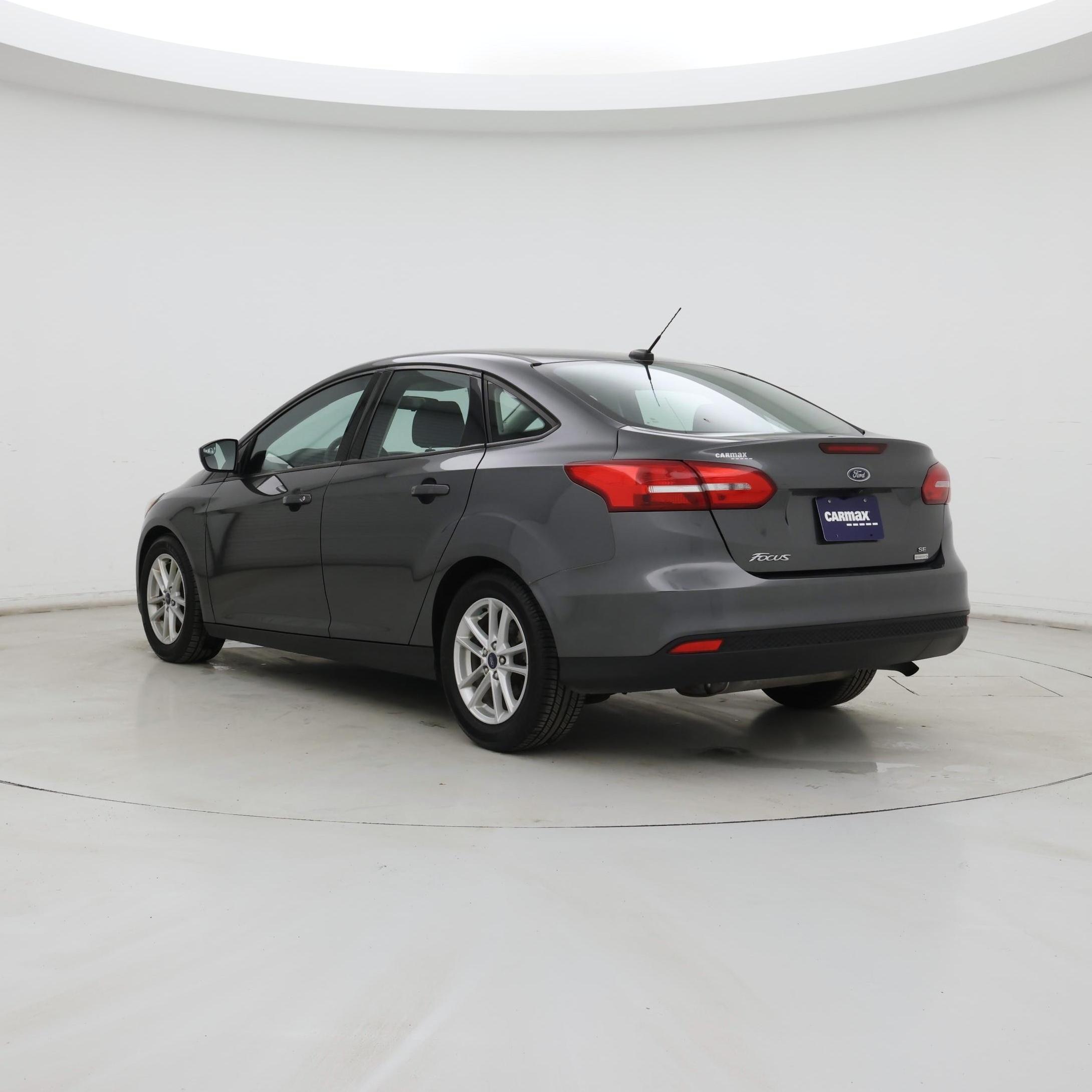 Thumbnail: 2018 Ford Focus - 2