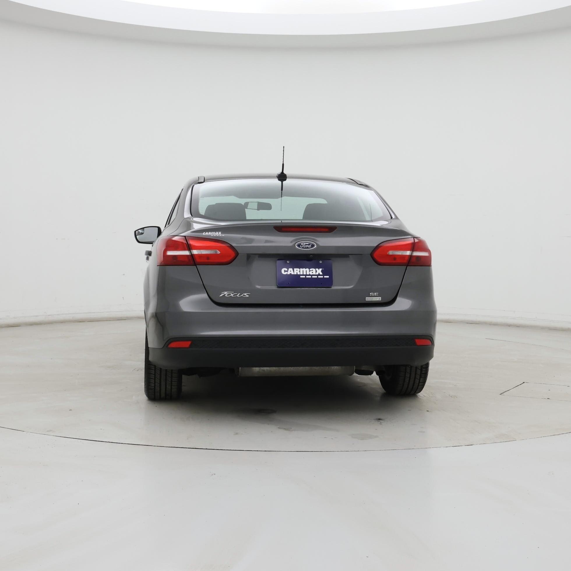 Thumbnail: 2018 Ford Focus - 6