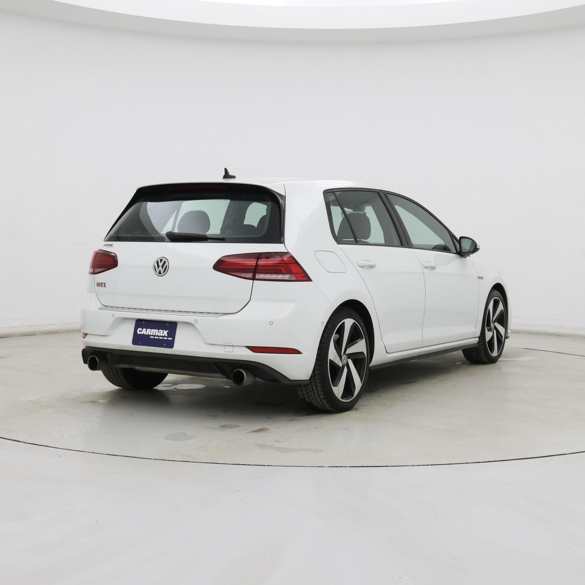 Thumbnail: 2019 Volkswagen Golf - 8