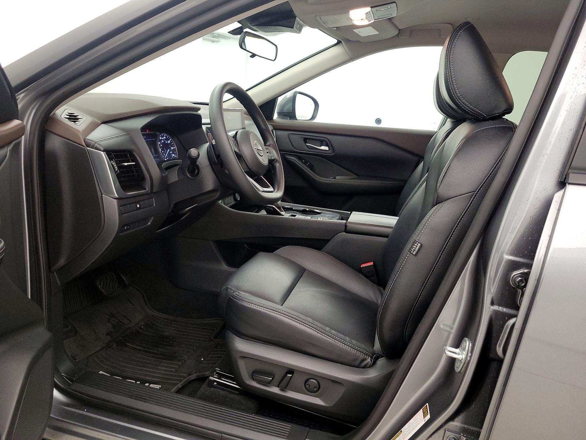 Thumbnail: 2023 Nissan Rogue - 11