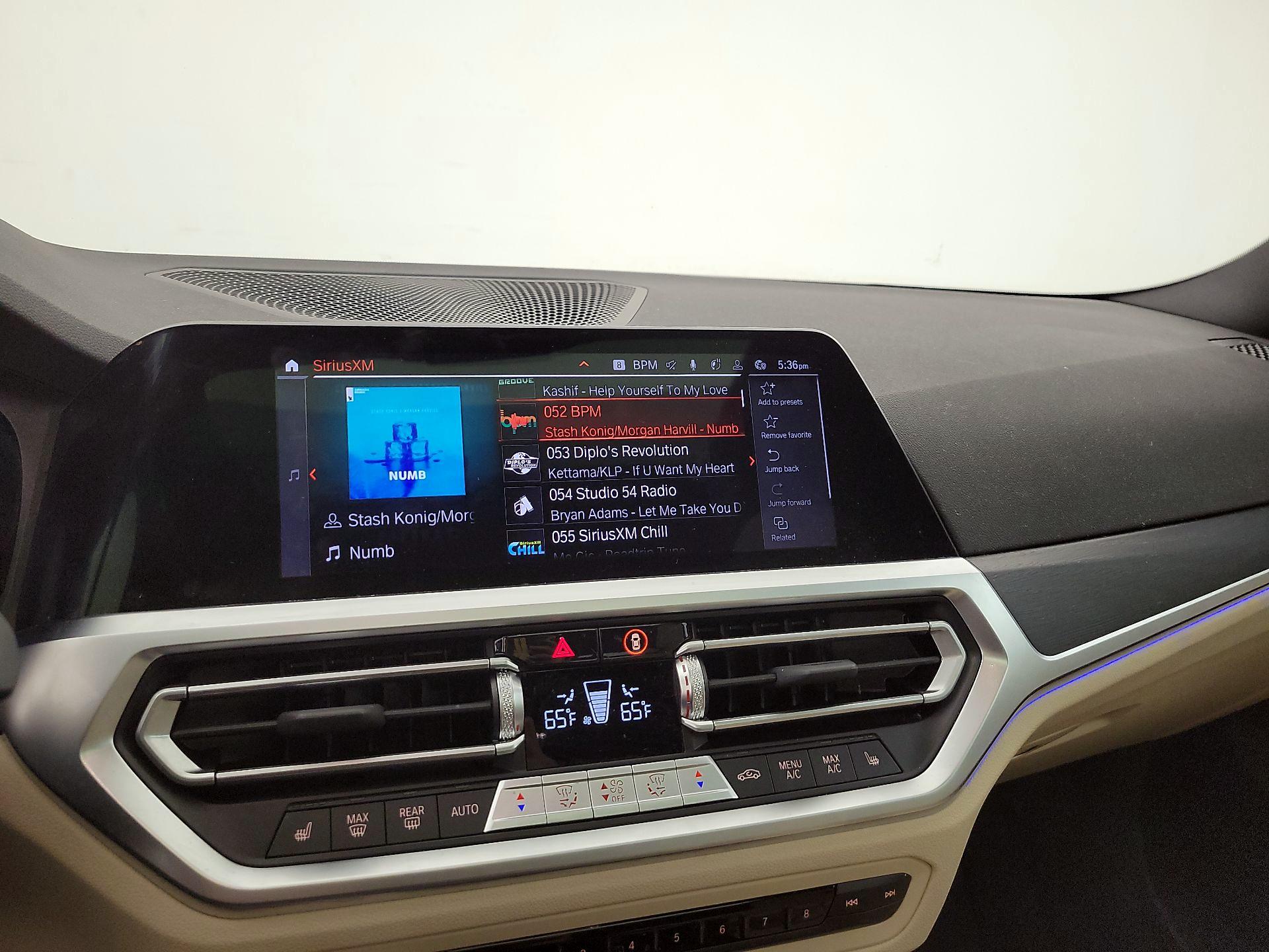 Thumbnail: 2022 BMW 3 Series - 16