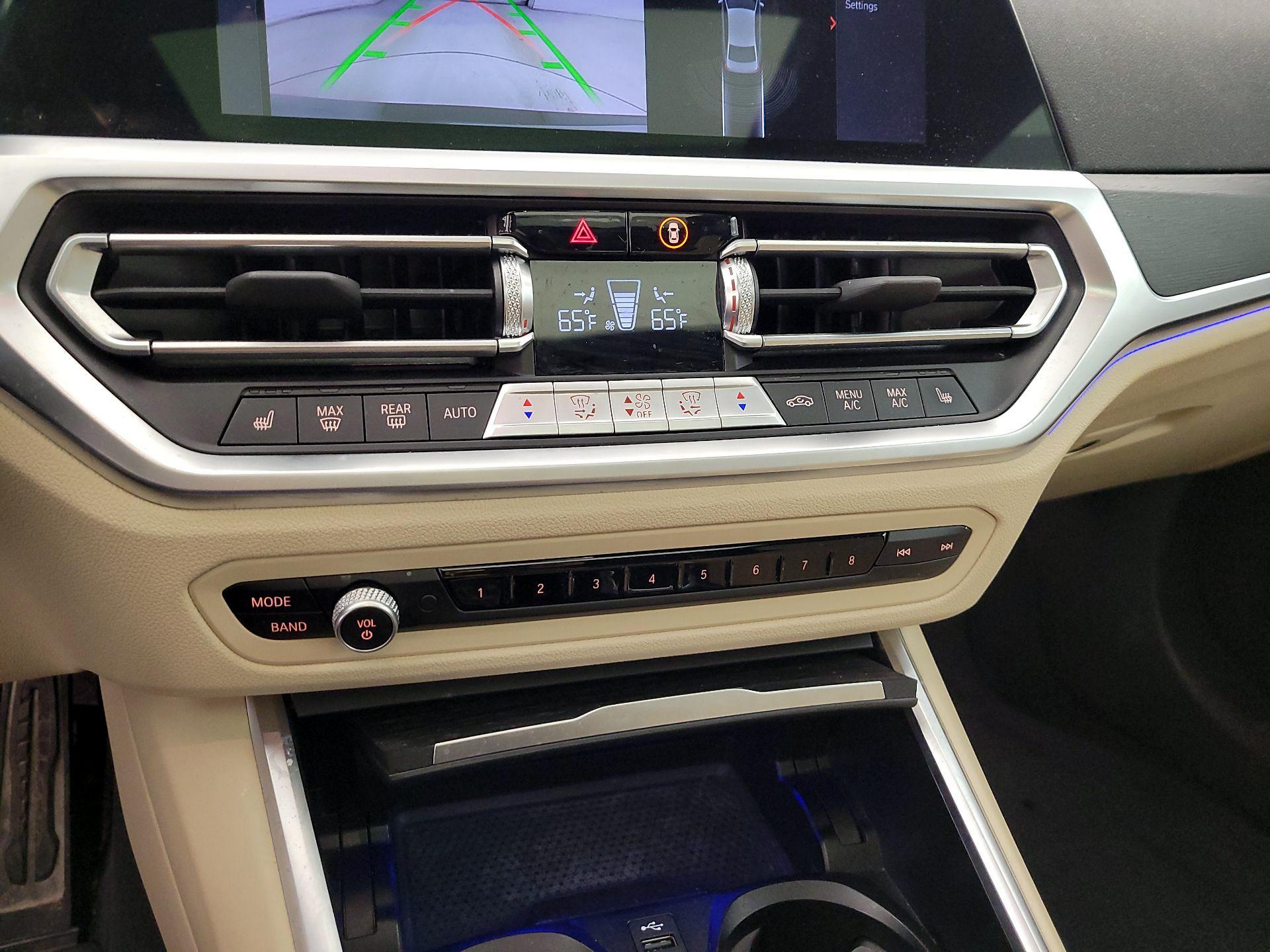 Thumbnail: 2022 BMW 3 Series - 17