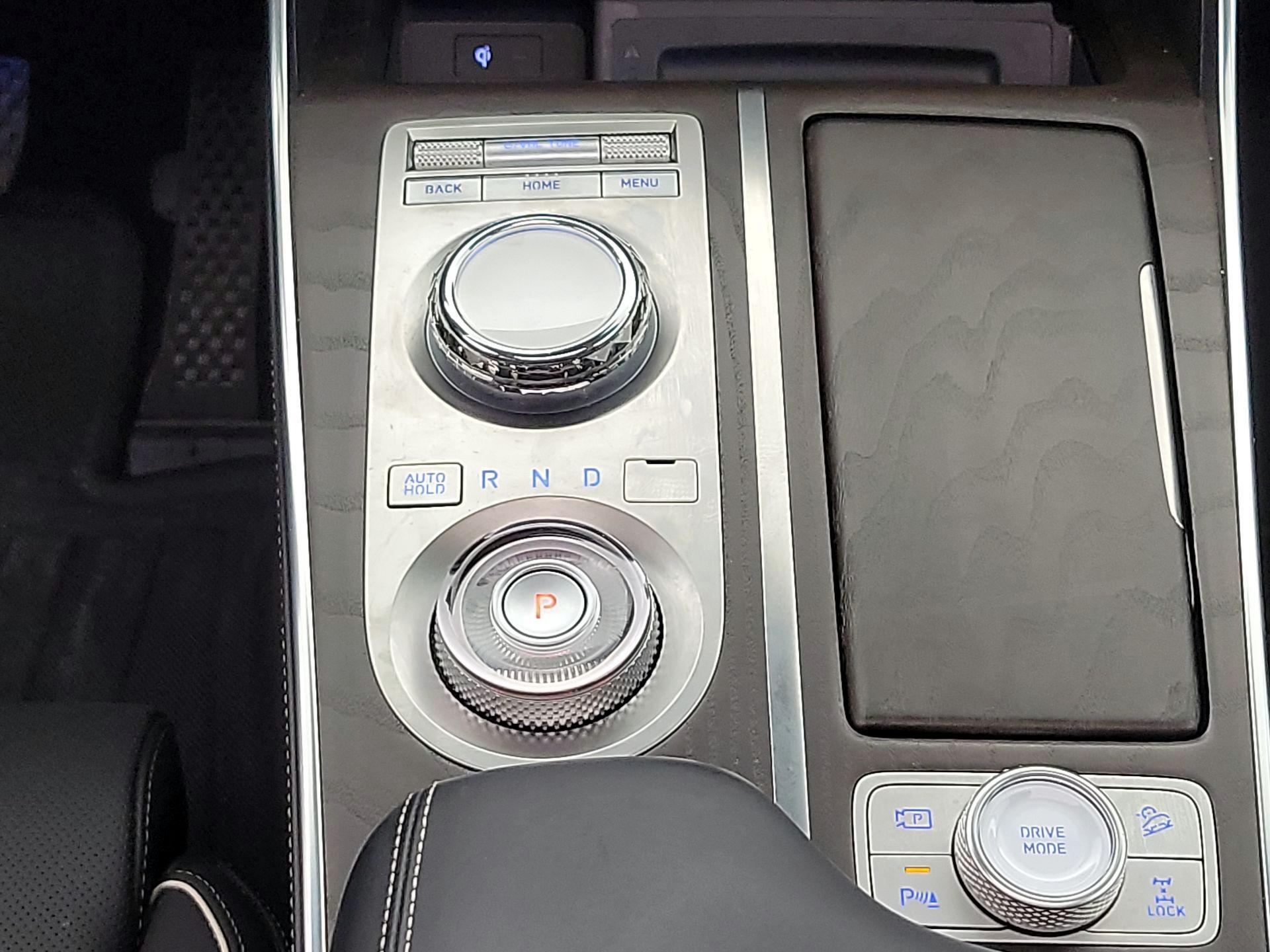 Thumbnail: 2024 Genesis GV80 - 18