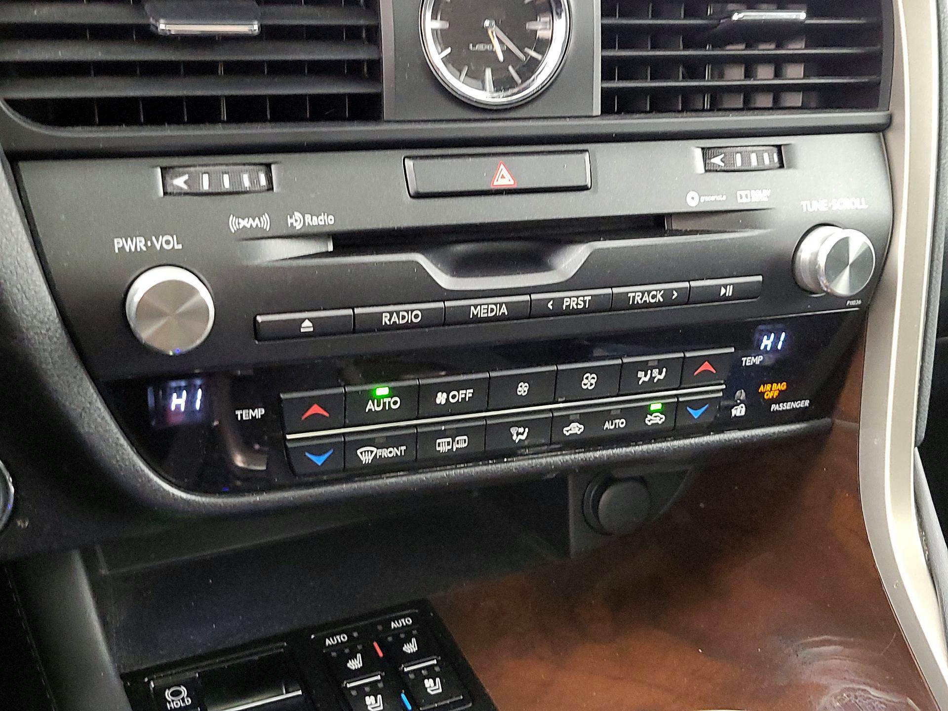 Thumbnail: 2016 Lexus RX - 17