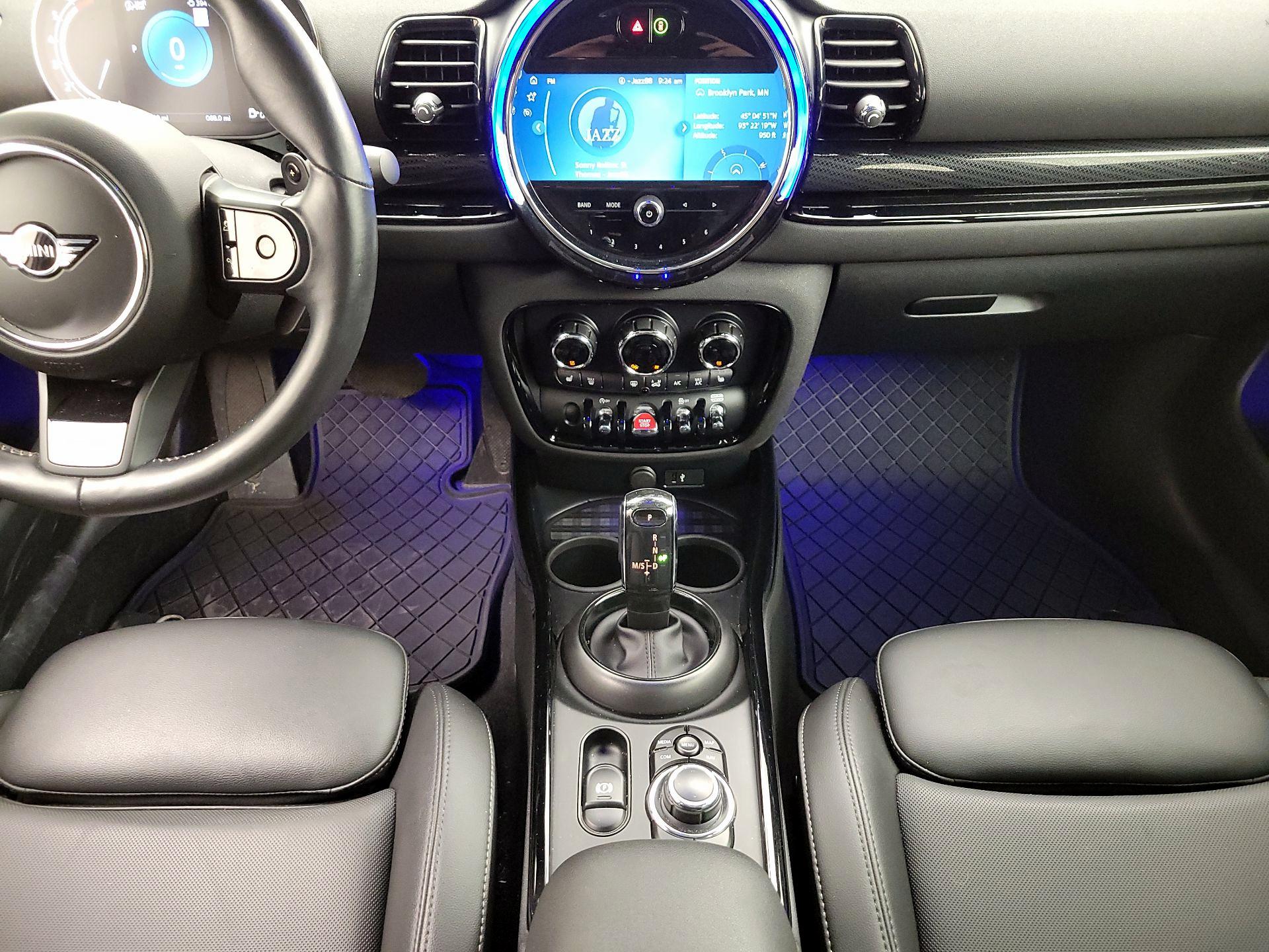 Thumbnail: 2022 MINI Cooper Clubman - 18