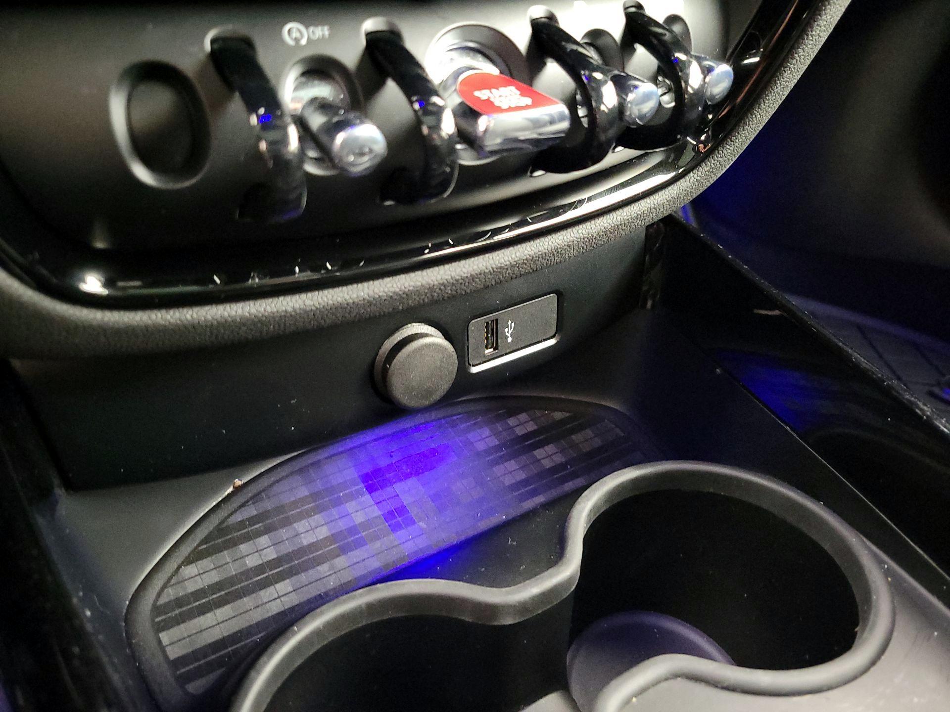 Thumbnail: 2022 MINI Cooper Clubman - 19