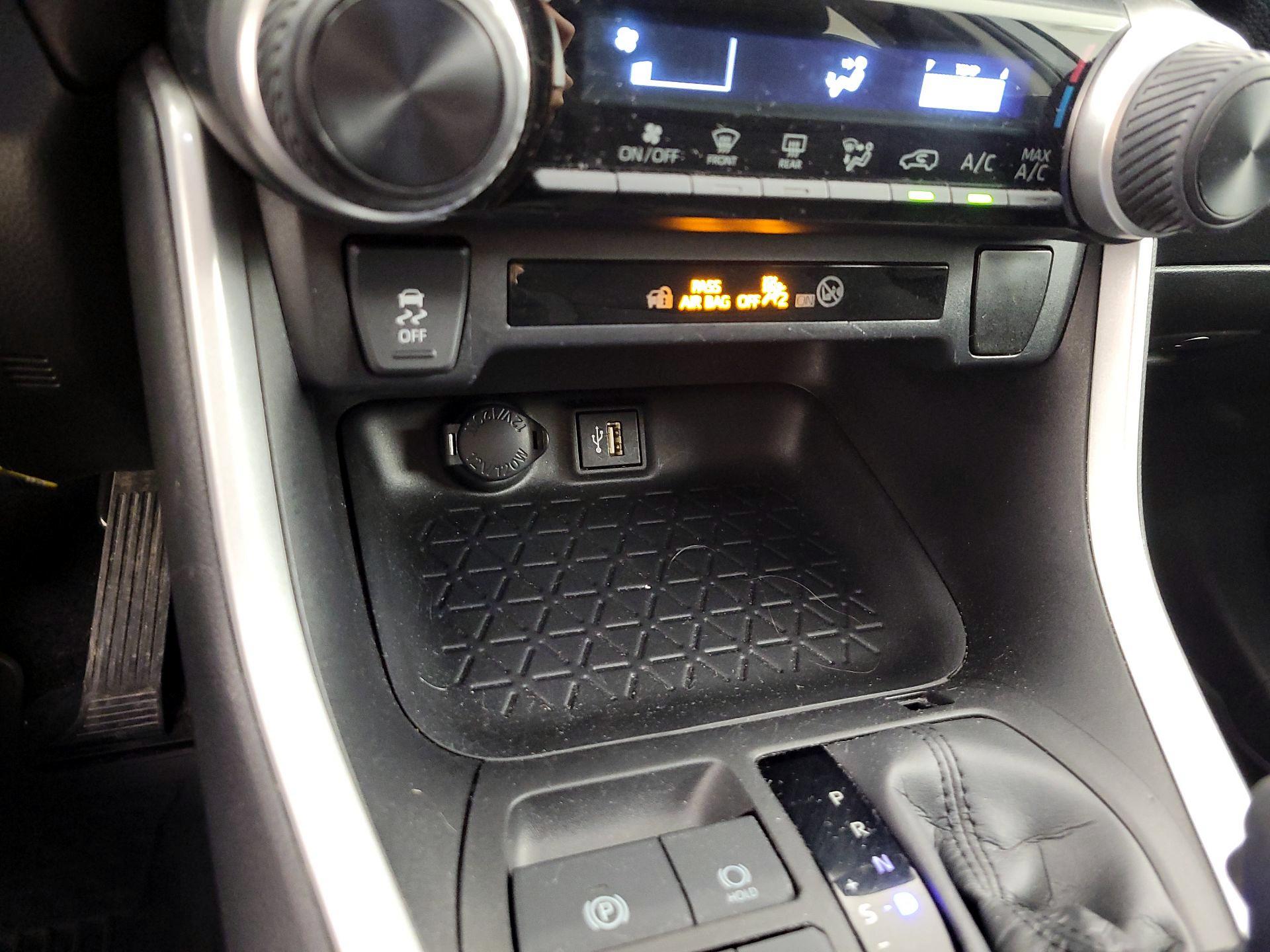 Thumbnail: 2023 Toyota RAV4 - 19