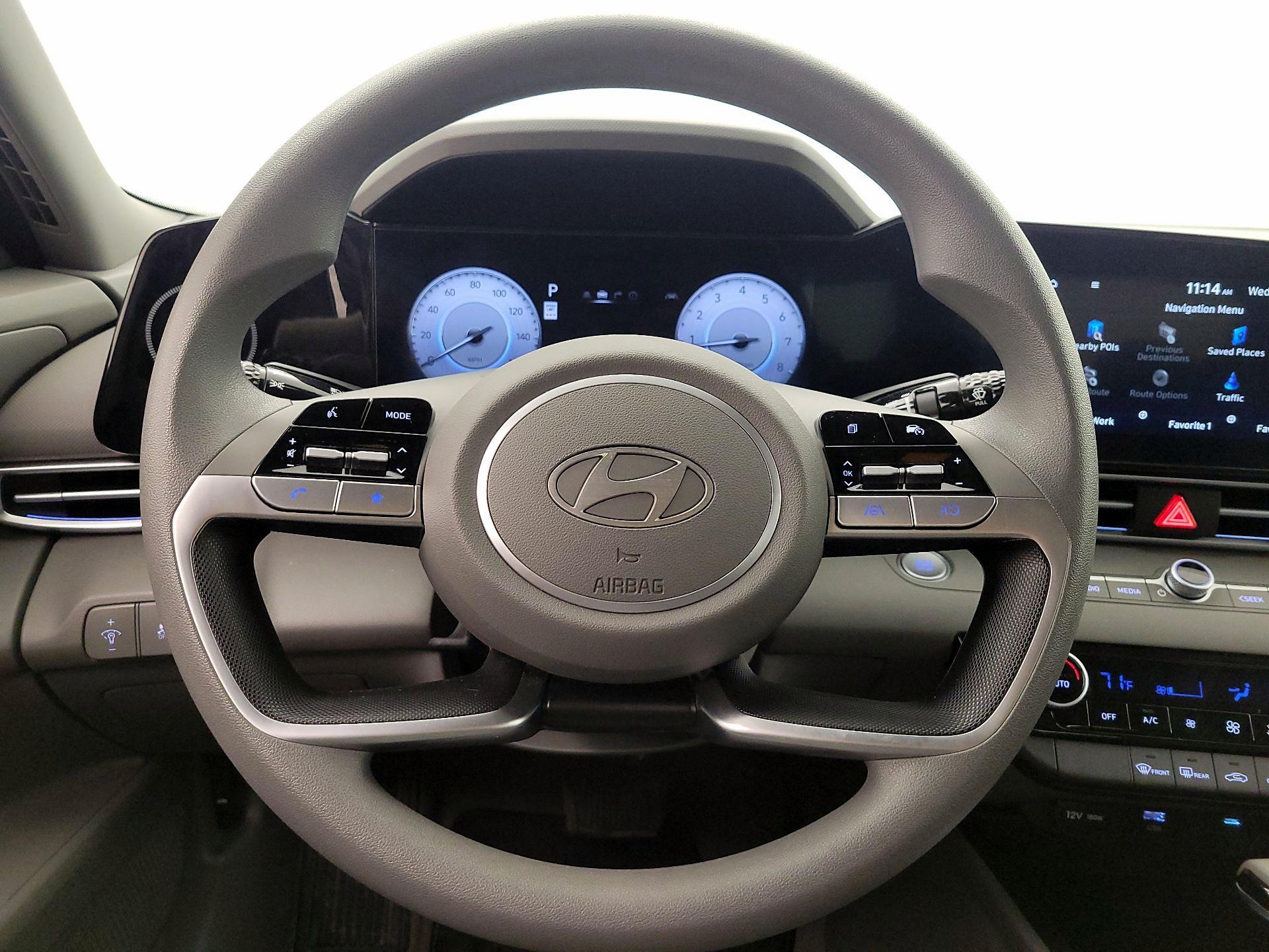 Thumbnail: 2024 Hyundai Elantra - 10