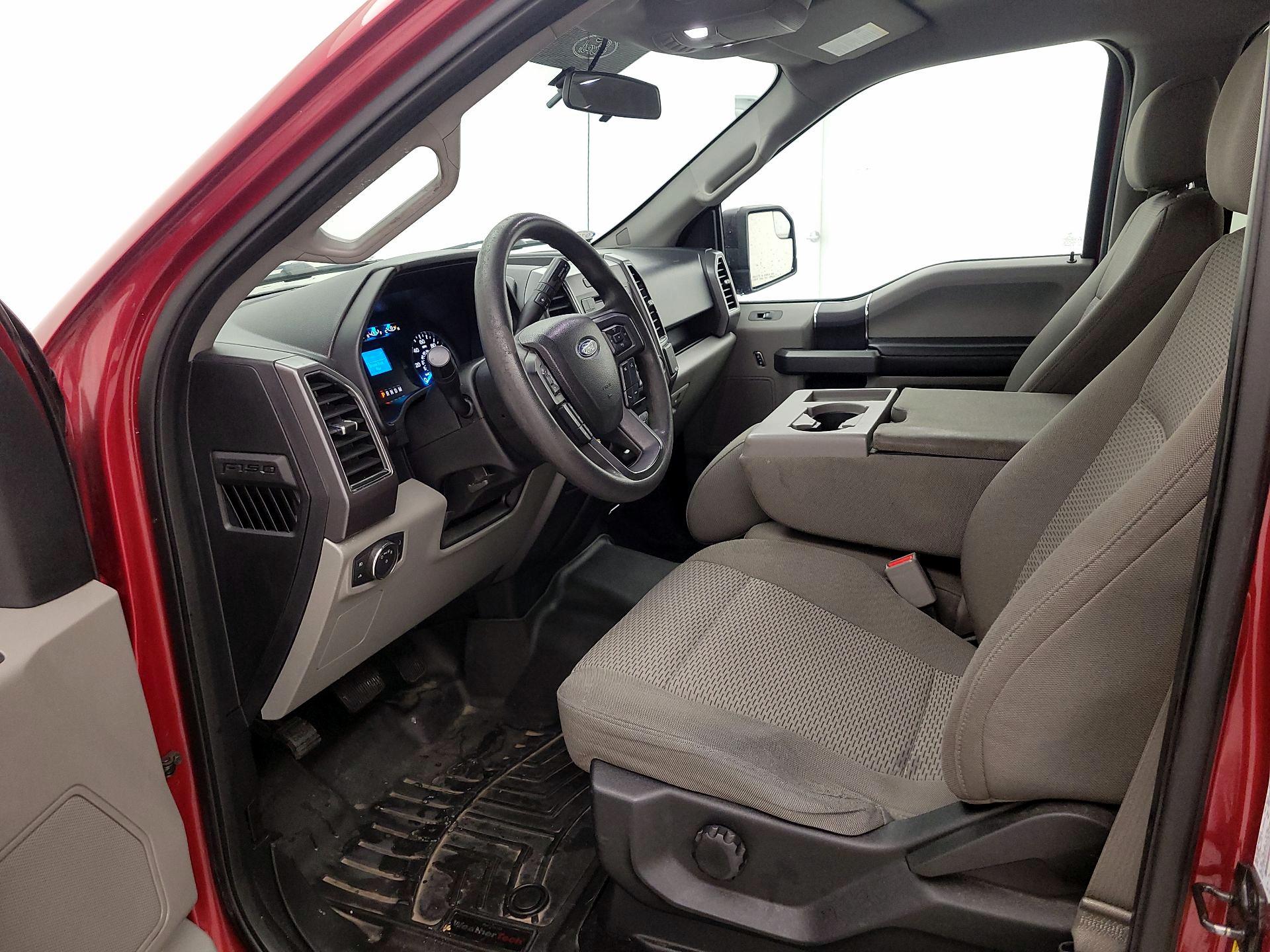 Thumbnail: 2017 Ford F-150 - 11