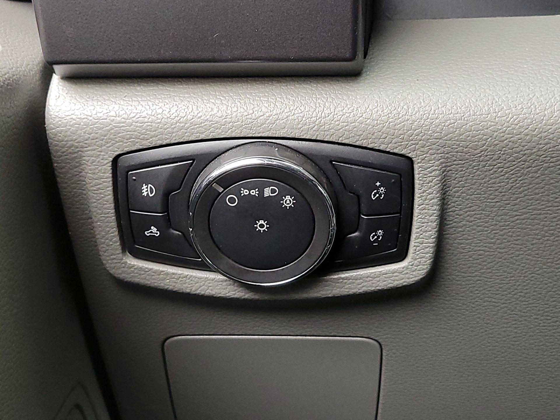 Thumbnail: 2017 Ford F-150 - 13