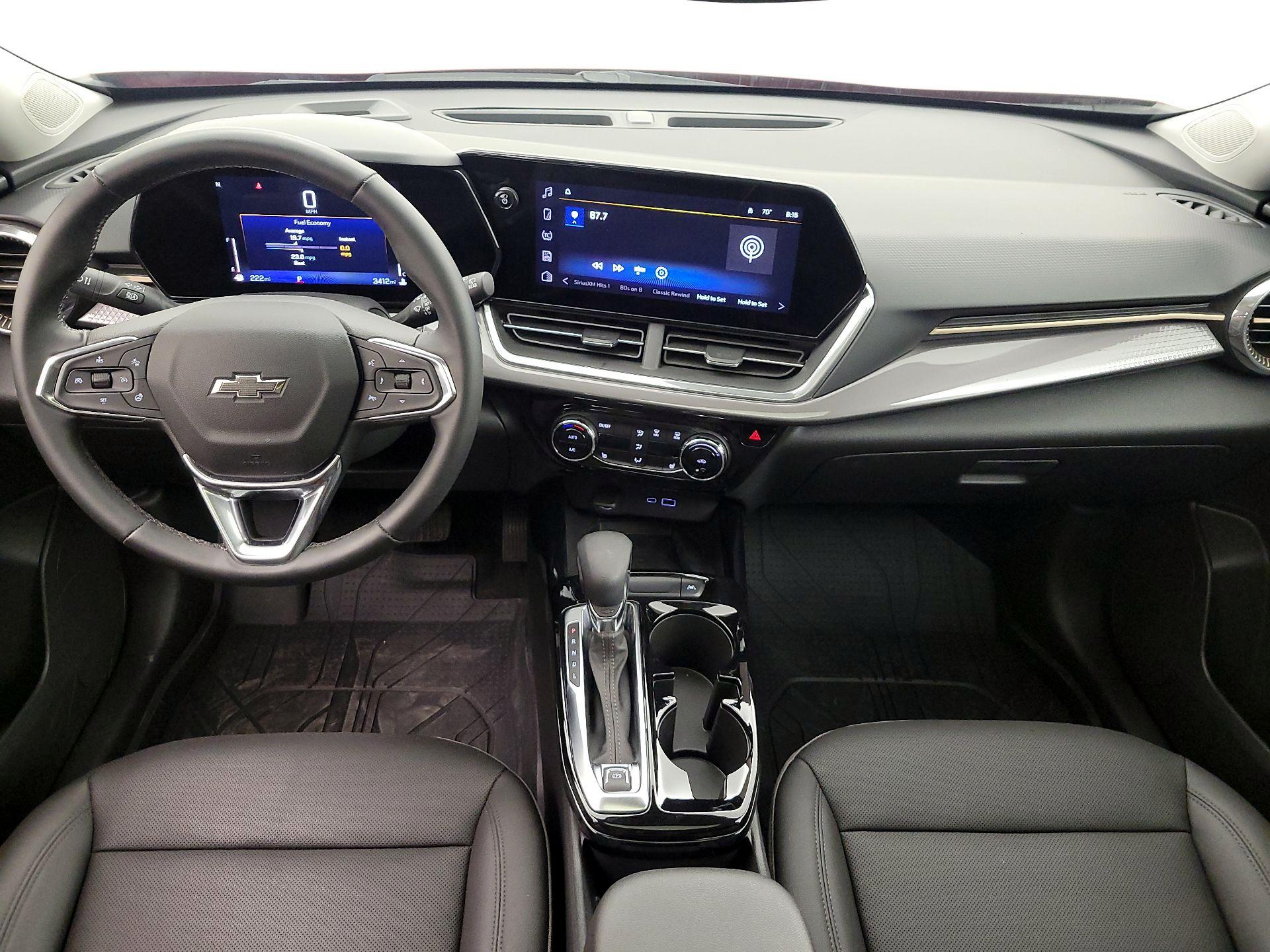 Thumbnail: 2024 Chevrolet Trax - 9