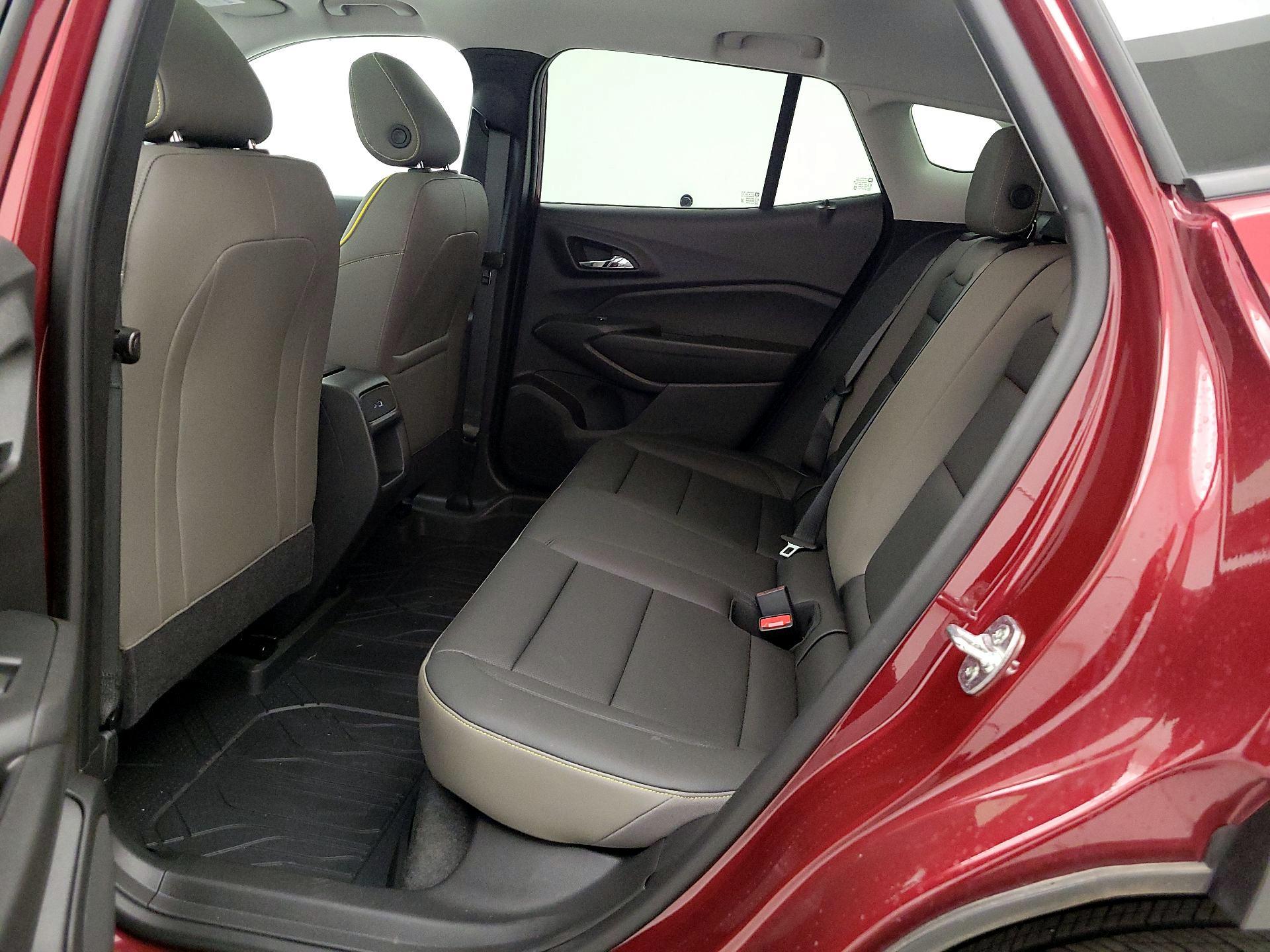 Thumbnail: 2024 Chevrolet Trax - 20