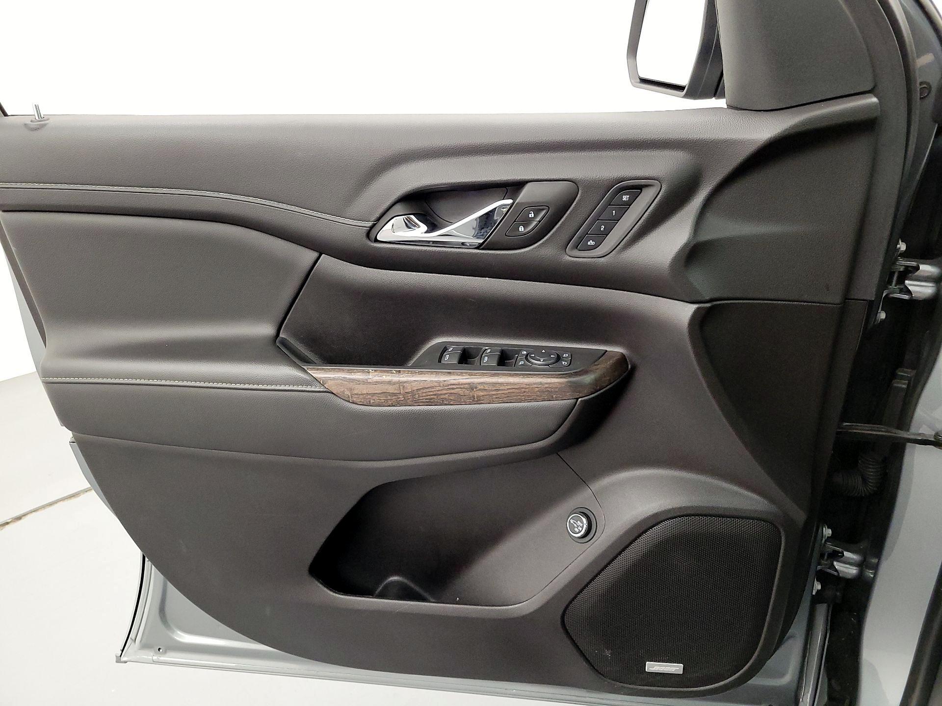 Thumbnail: 2023 GMC Acadia - 12