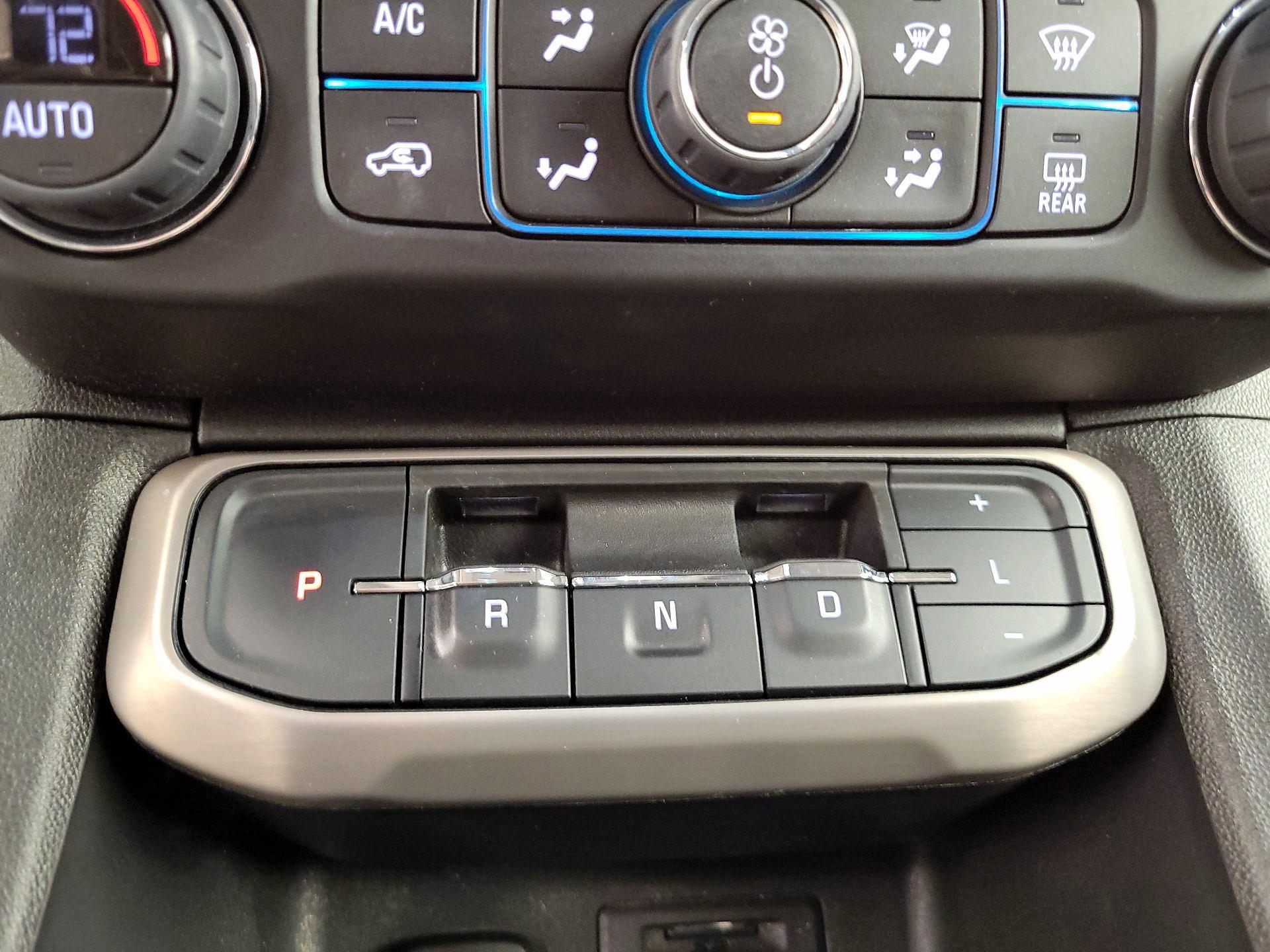 Thumbnail: 2023 GMC Acadia - 17