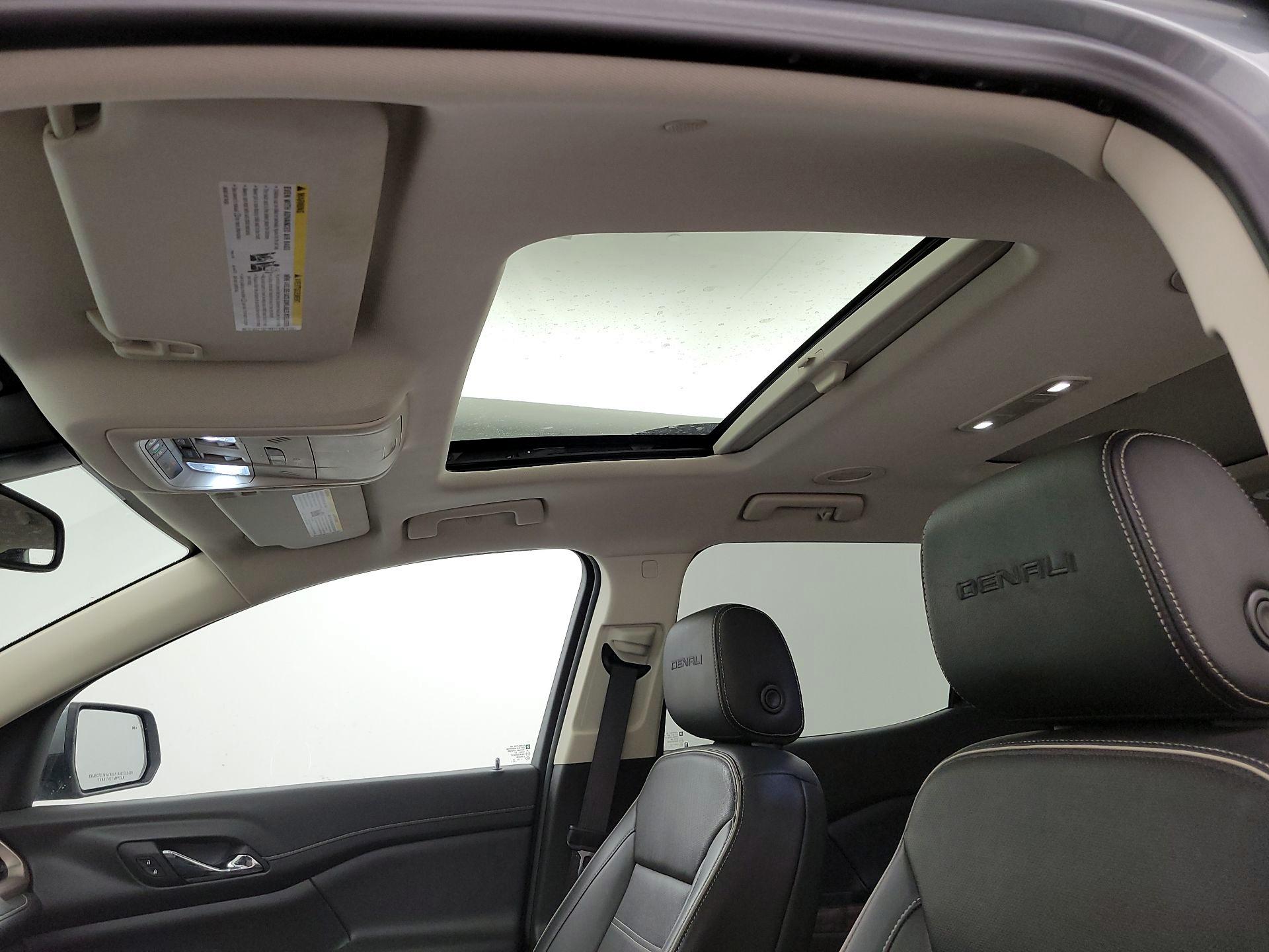 Thumbnail: 2023 GMC Acadia - 19